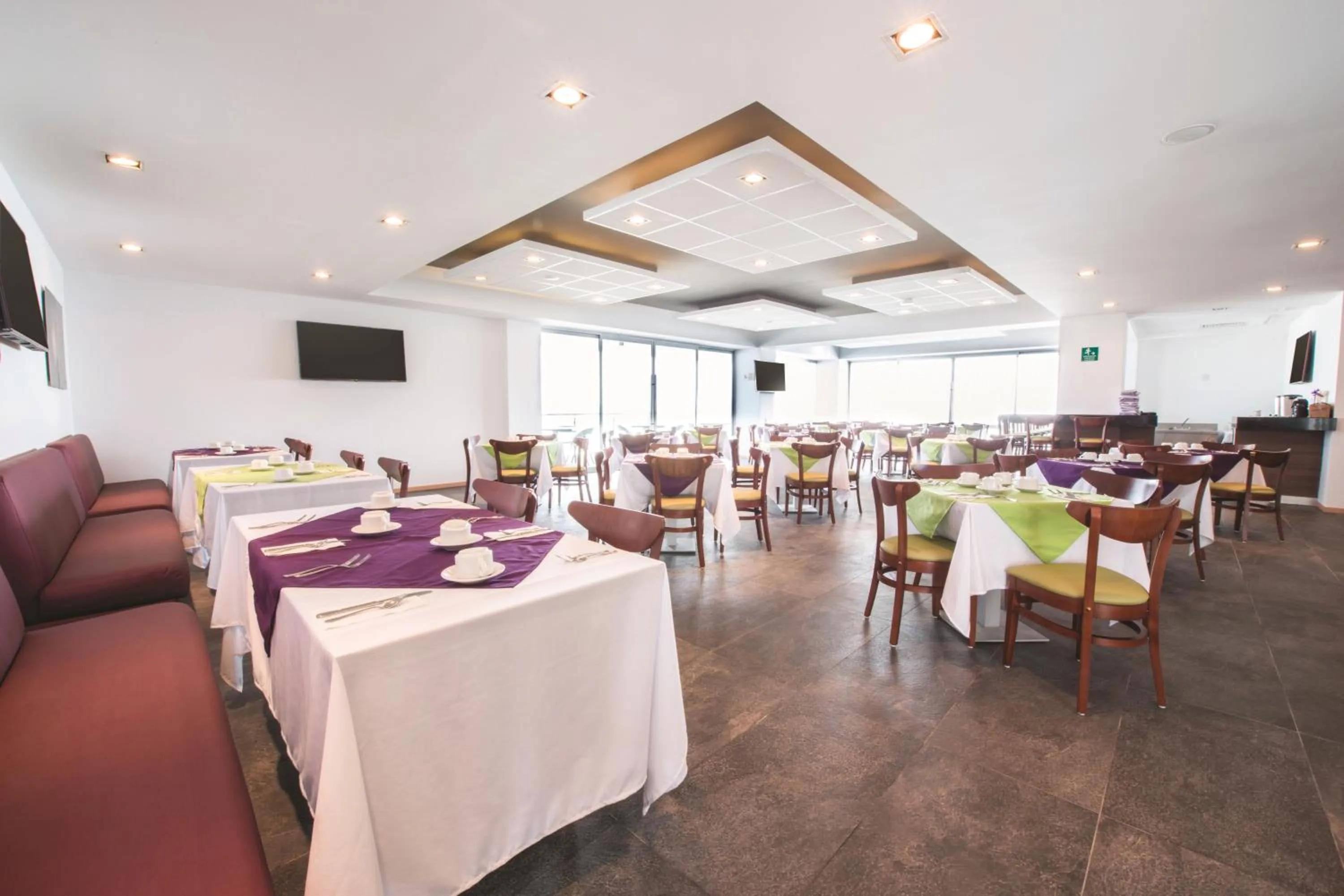 Restaurant/places to eat in La Quinta by Wyndham San Jose Chiapa Puebla