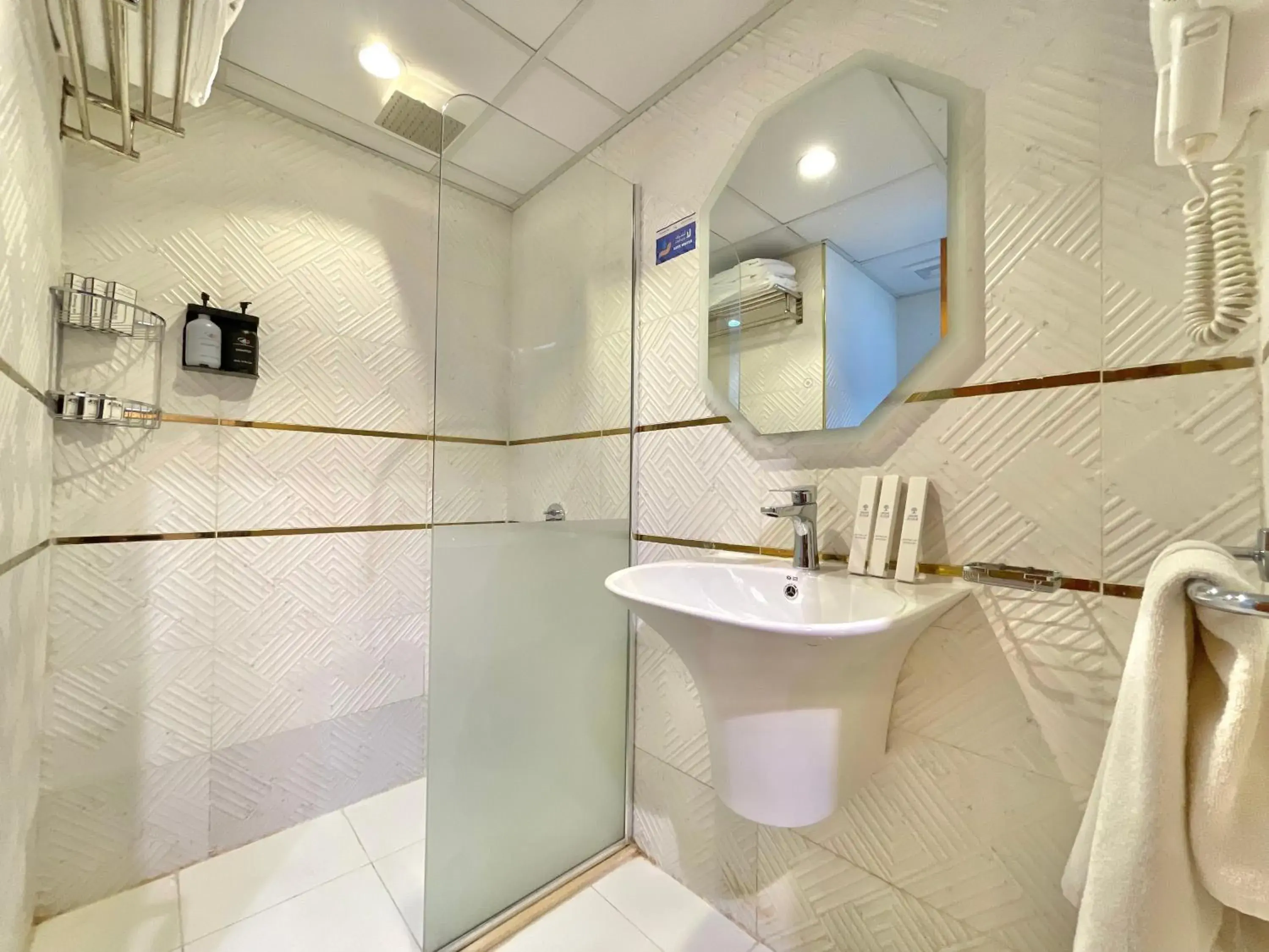 Bathroom in Odst Al Madinah Hotel Bathroom in Odst Al Madinah Hotel