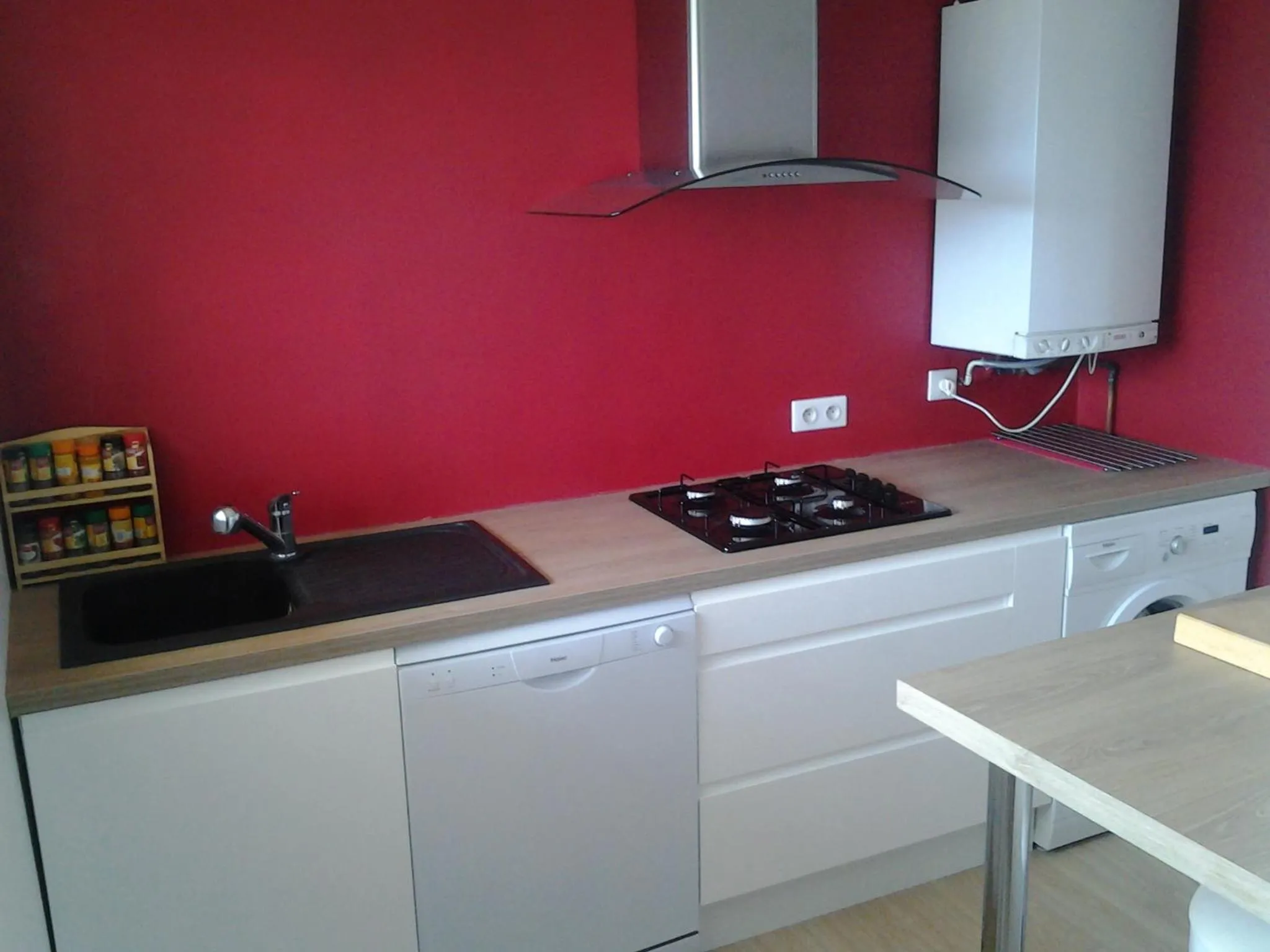 Communal kitchen in Station balnéaire Pradet entre Toulon et Hyères