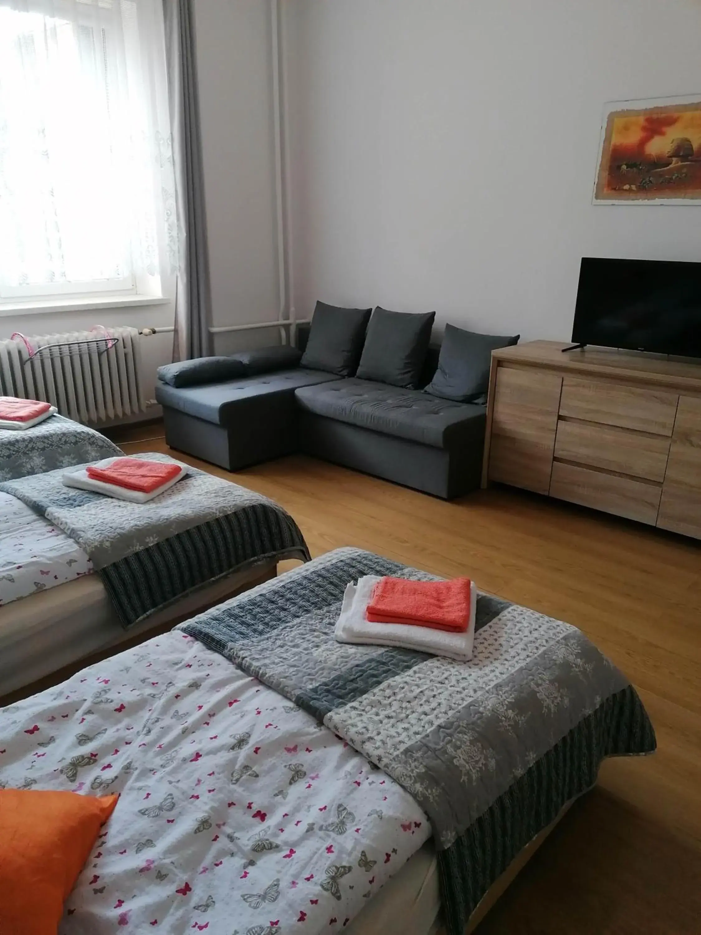 Quadruple Room with Shared Bathroom - single occupancy in Penzion PALMA Quadruple Room with Shared Bathroom - single occupancy in Penzion PALMA