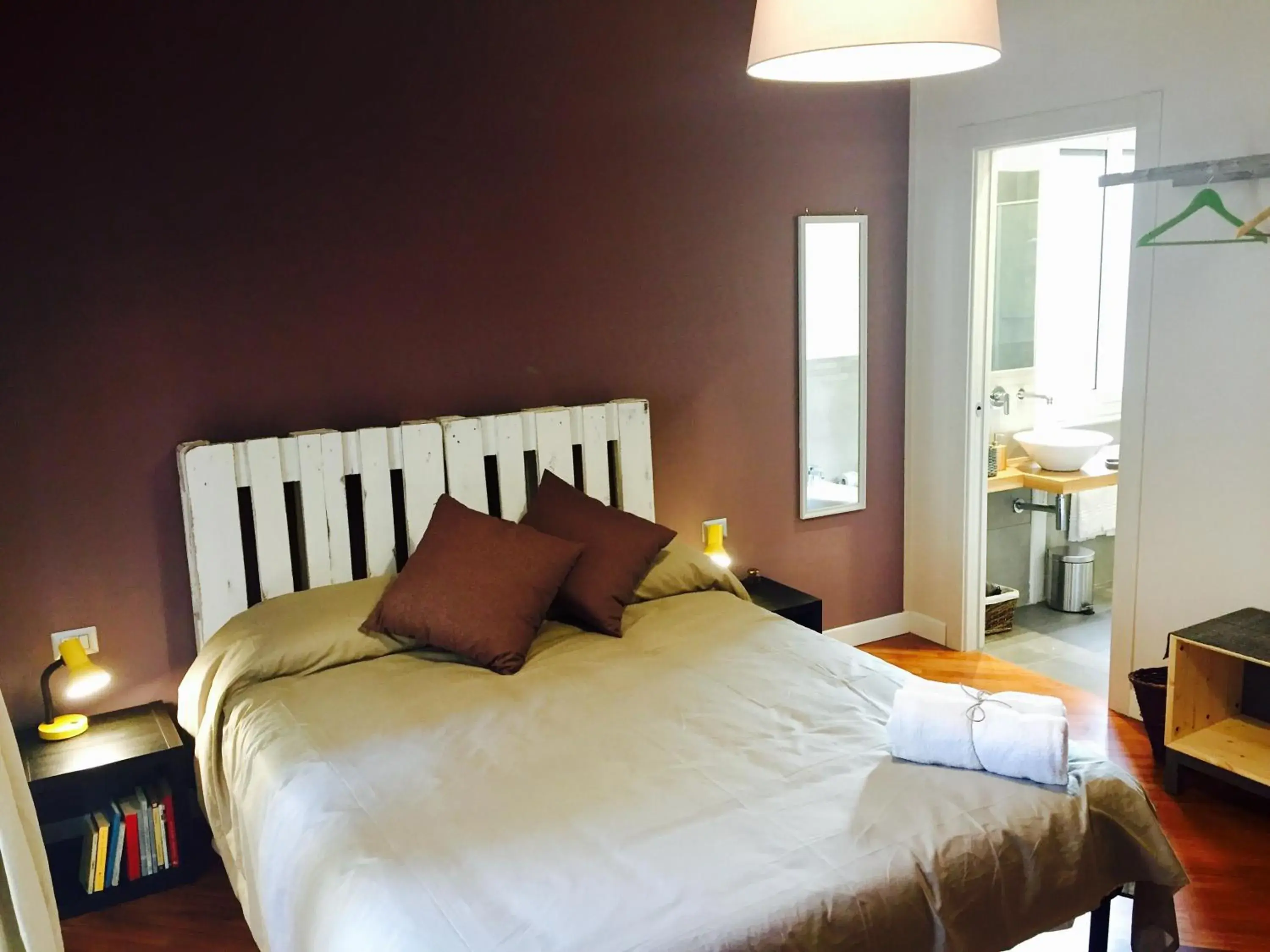 Double Room with Balcony - single occupancy in Bitré - Bed & Breakfast Double Room with Balcony - single occupancy in Bitré - Bed & Breakfast