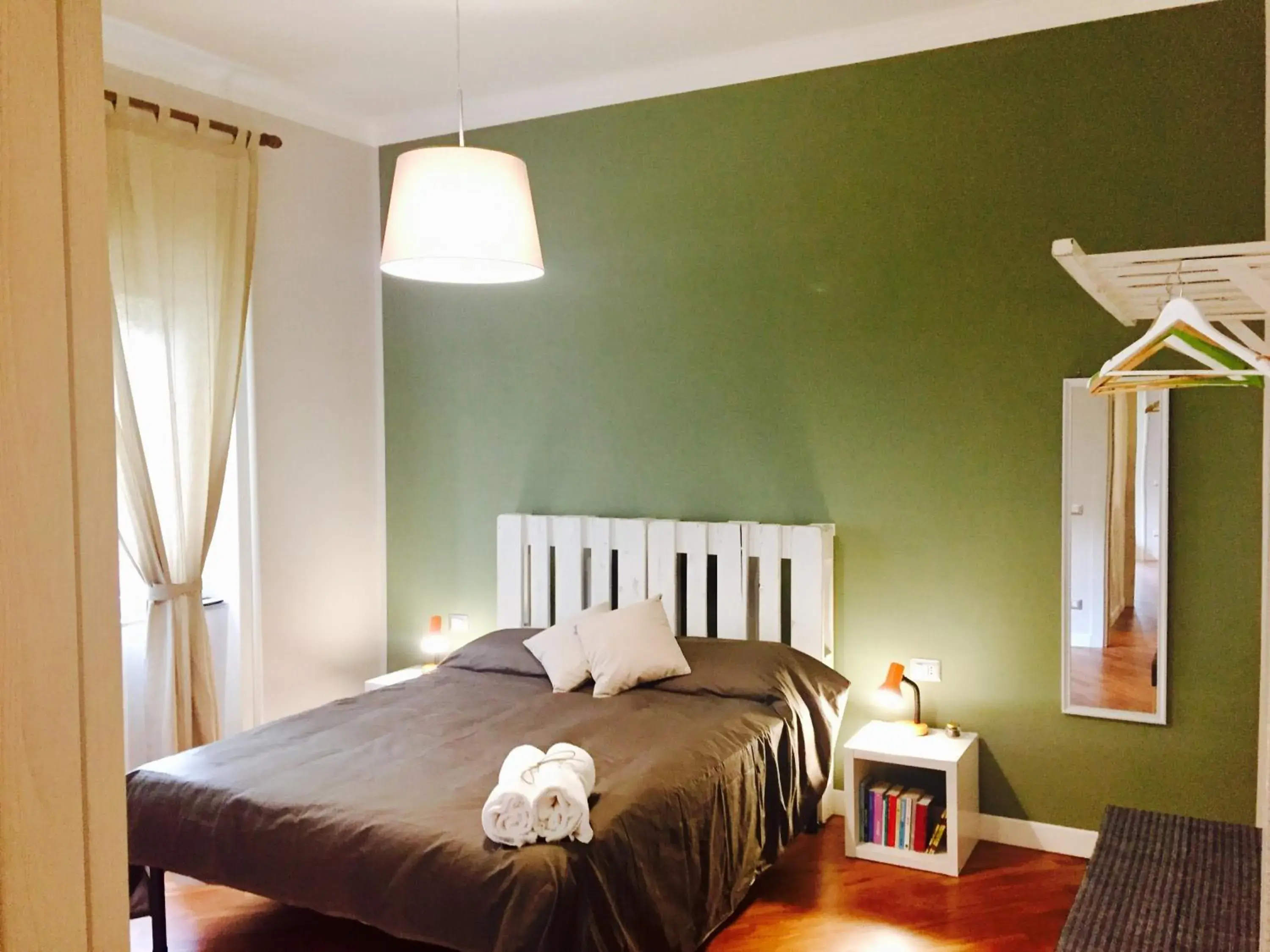 Double Room with Private Bathroom - single occupancy in Bitré - Bed & Breakfast Double Room with Private Bathroom - single occupancy in Bitré - Bed & Breakfast