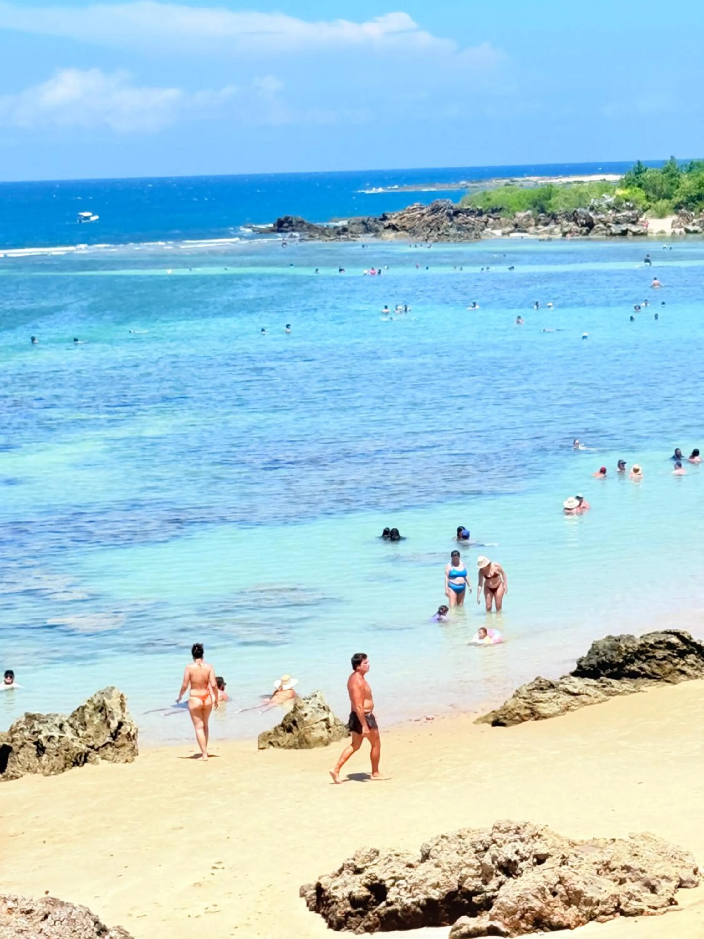 Restaurant/places to eat in Vila do Morro Pousada