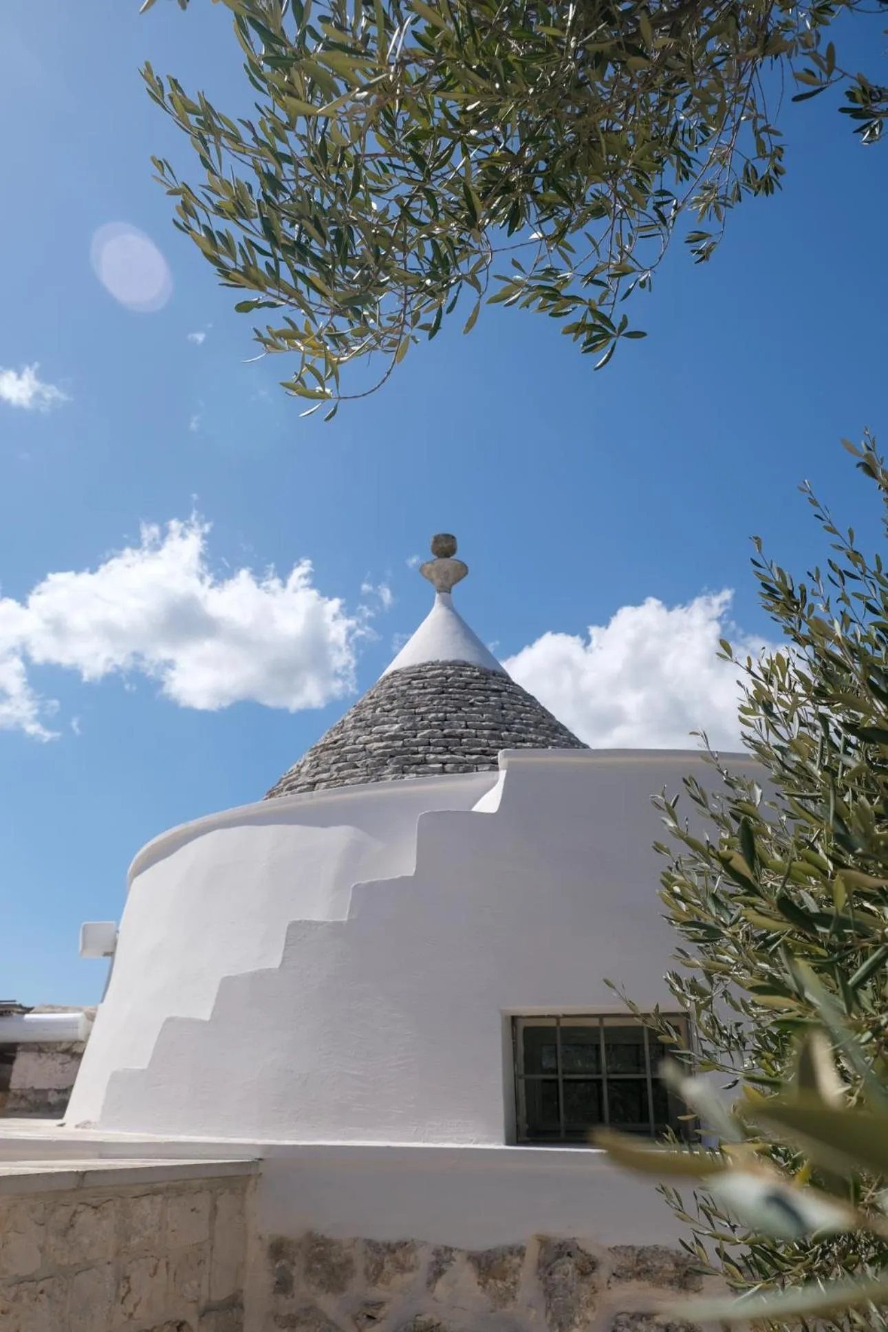 Property building in Regina di Ulivi