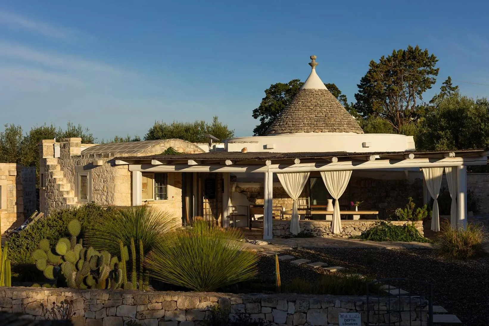 Patio in Regina di Ulivi