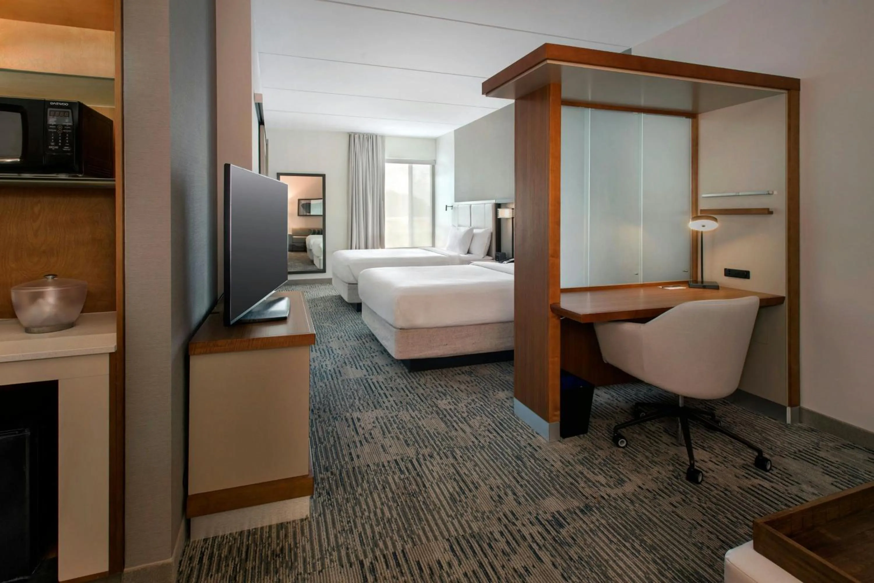 Photo of the whole room, Bed in SpringHill Suites by Marriott Mount Laurel