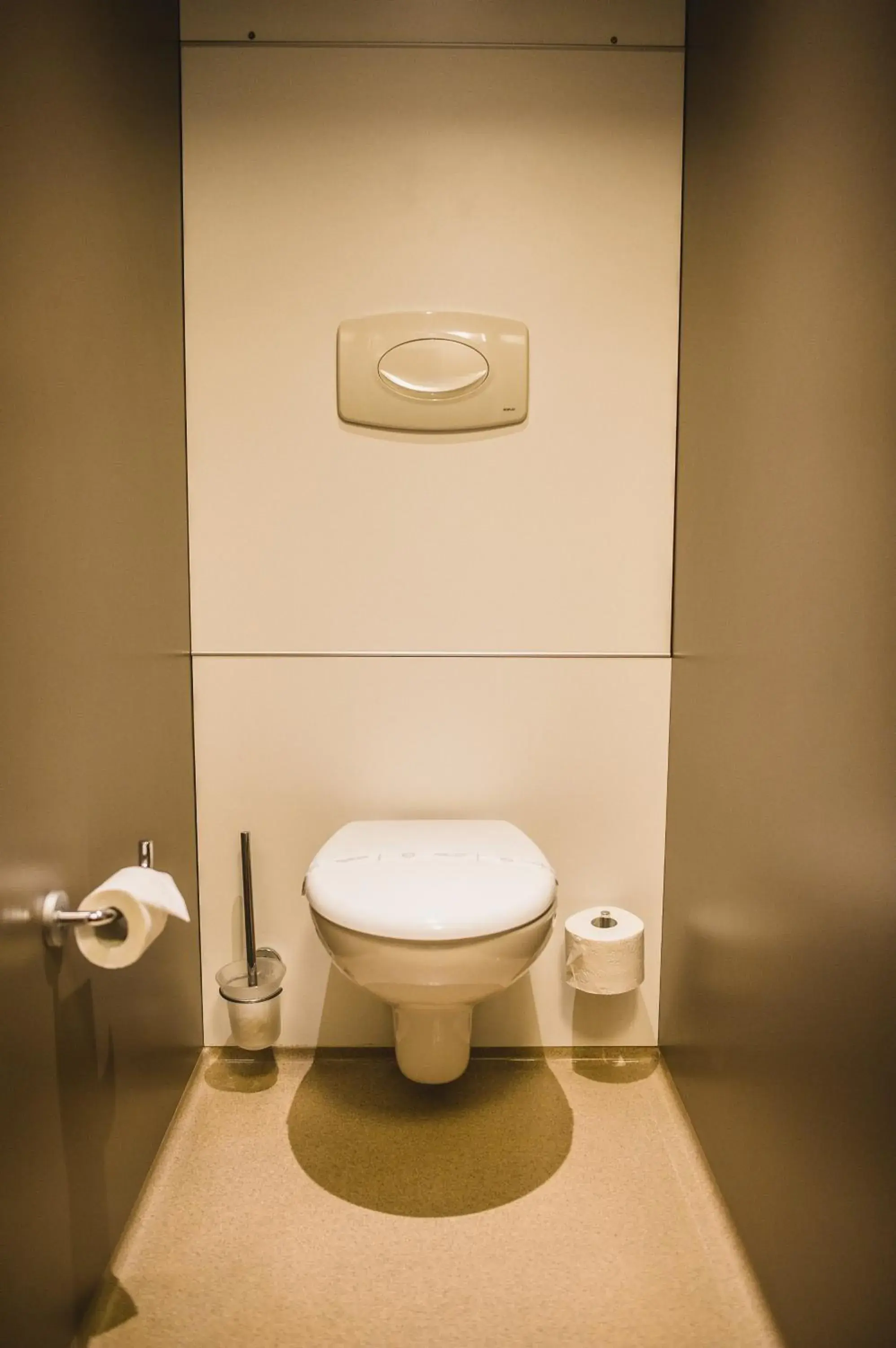 Twin Room in DC Hotel Charleroi Airport Twin Room in DC Hotel Charleroi Airport