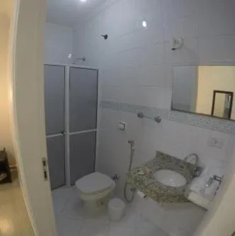 Dumont Park Hotel
