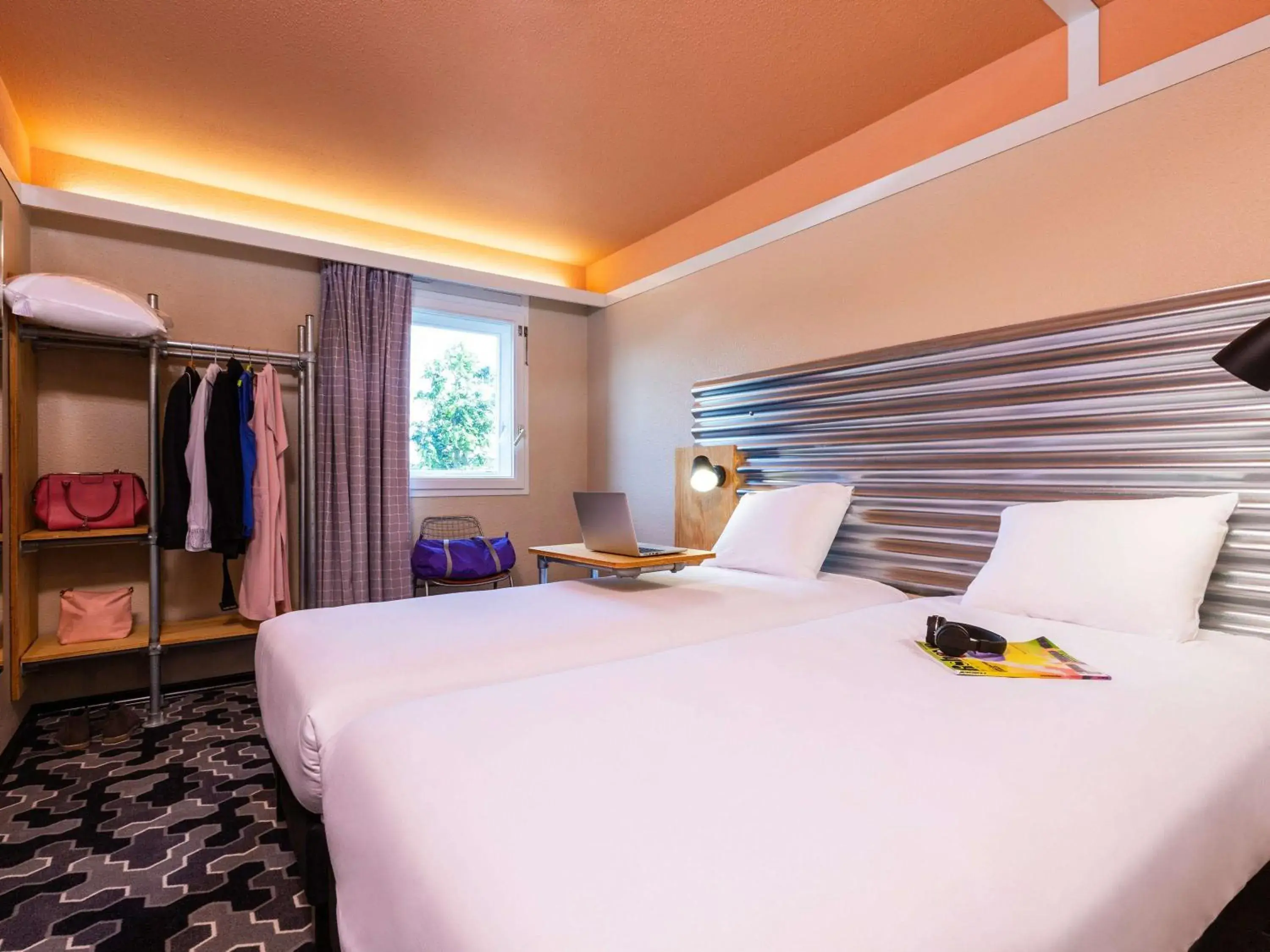 Property building, Bed in Ibis Styles Bobigny Centre Préfecture Property building, Bed in Ibis Styles Bobigny Centre Préfecture
