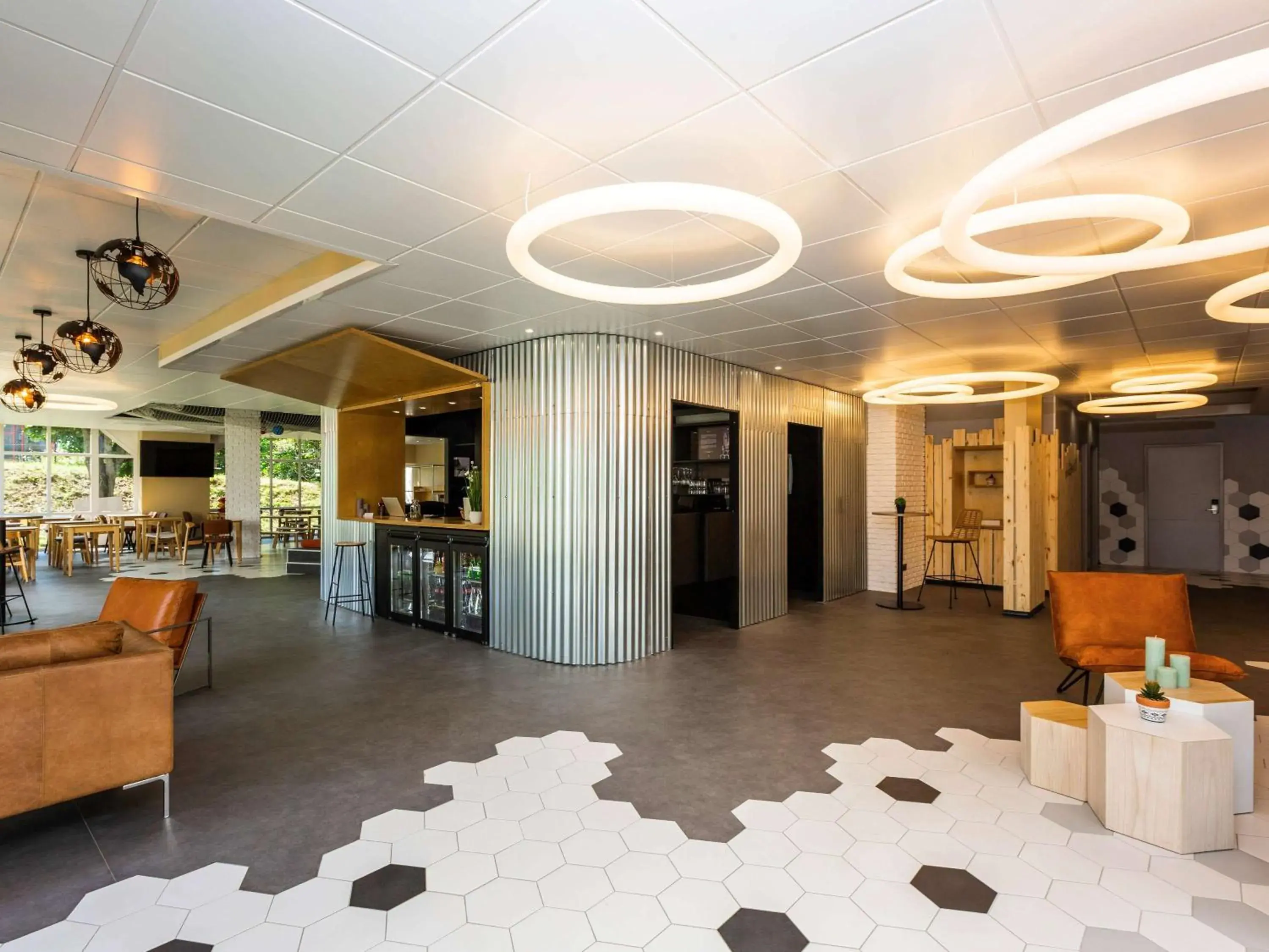 Lounge or bar in Ibis Styles Bobigny Centre Préfecture Lounge or bar in Ibis Styles Bobigny Centre Préfecture