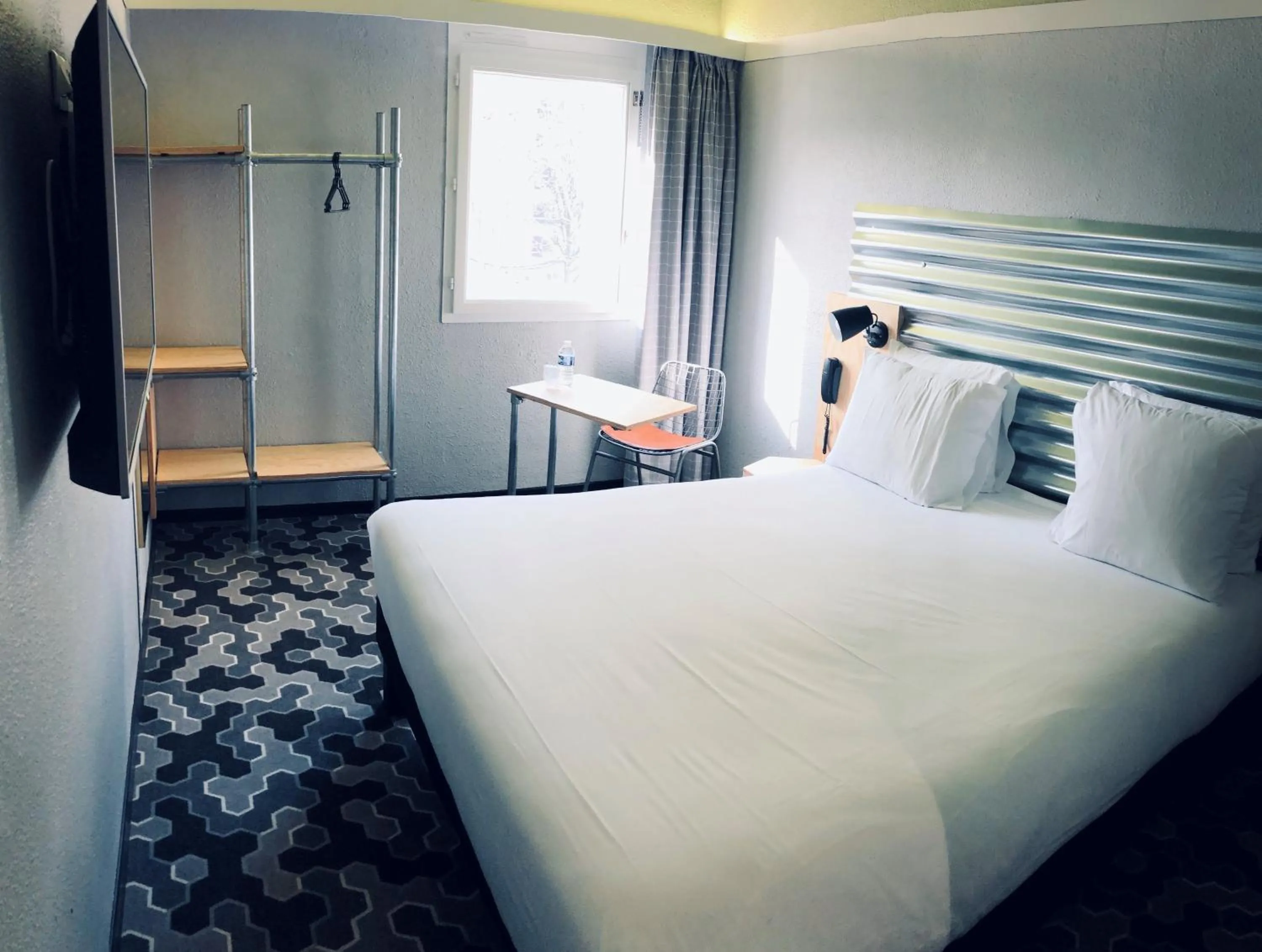 Bed in Ibis Styles Bobigny Centre Préfecture