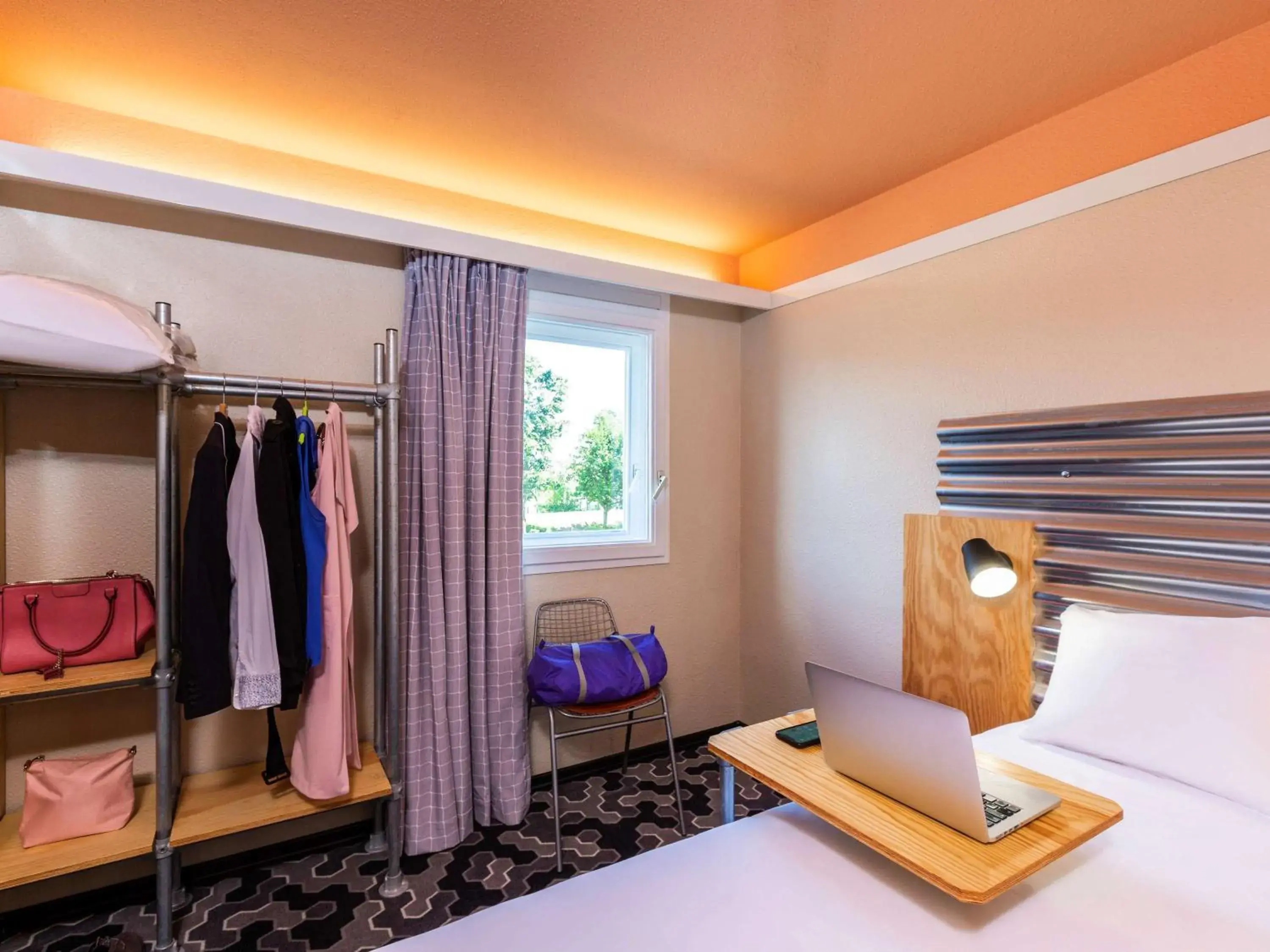 Photo of the whole room, Bed in Ibis Styles Bobigny Centre Préfecture Photo of the whole room, Bed in Ibis Styles Bobigny Centre Préfecture