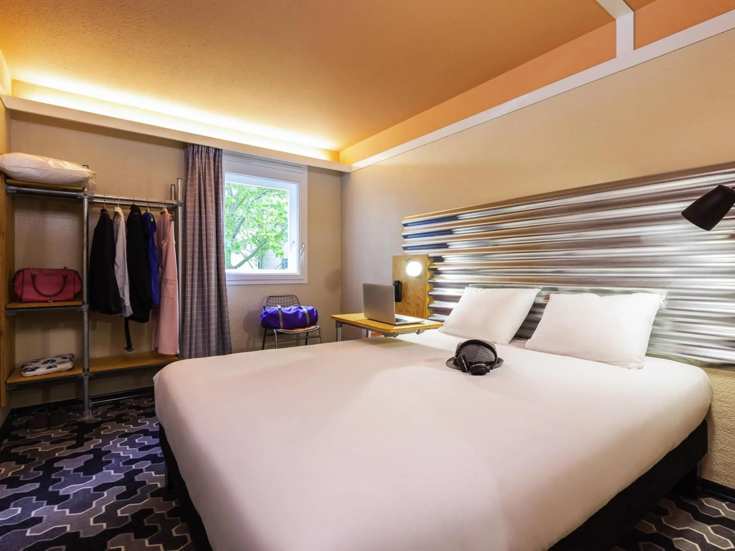 Bedroom, Bed in Ibis Styles Bobigny Centre Préfecture Bedroom, Bed in Ibis Styles Bobigny Centre Préfecture