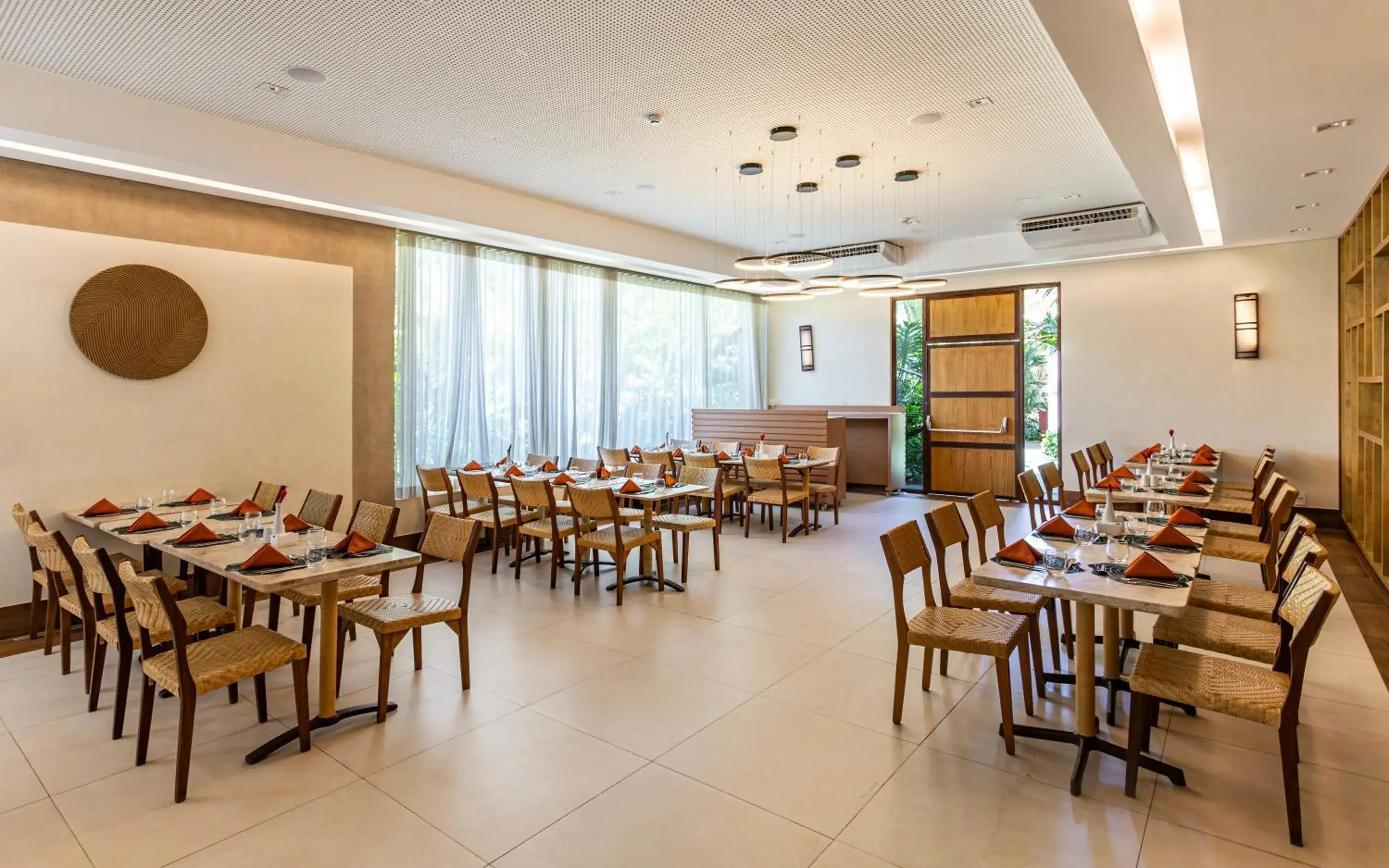 Restaurant/places to eat in Rio Quente Cristal Resorts Restaurant/places to eat in Rio Quente Cristal Resorts