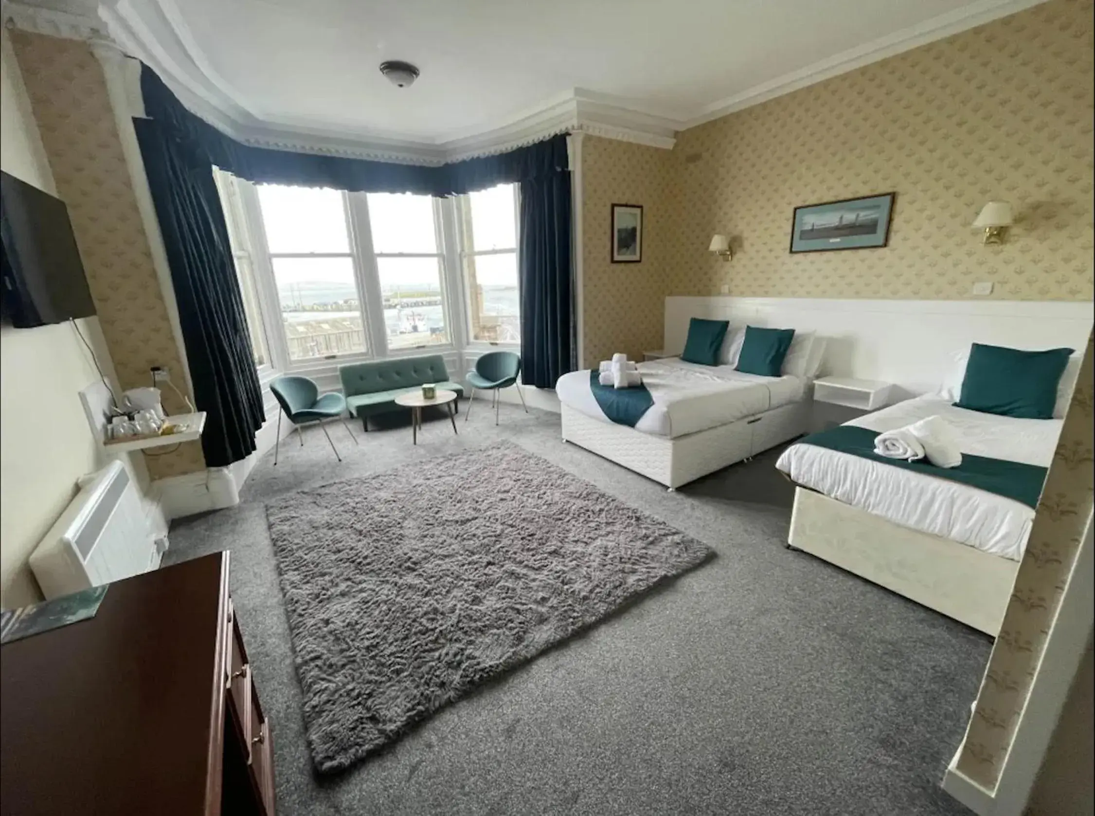 Bed in The Stromness Hotel Bed in The Stromness Hotel