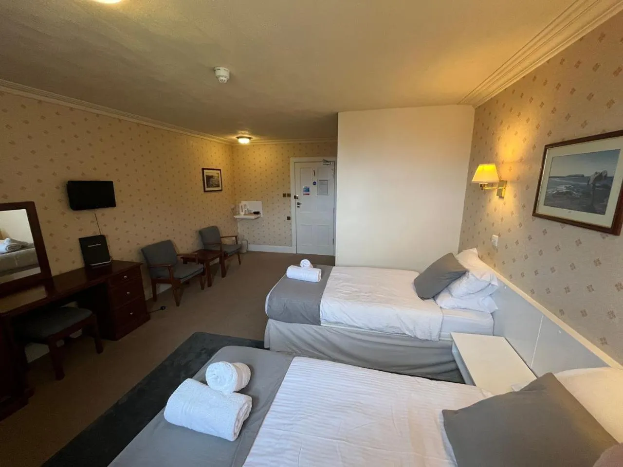 Bed in The Stromness Hotel