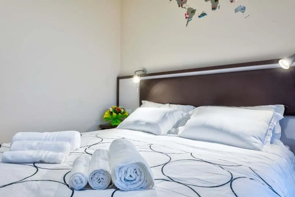 Bedroom, Bed in AppartaHotel