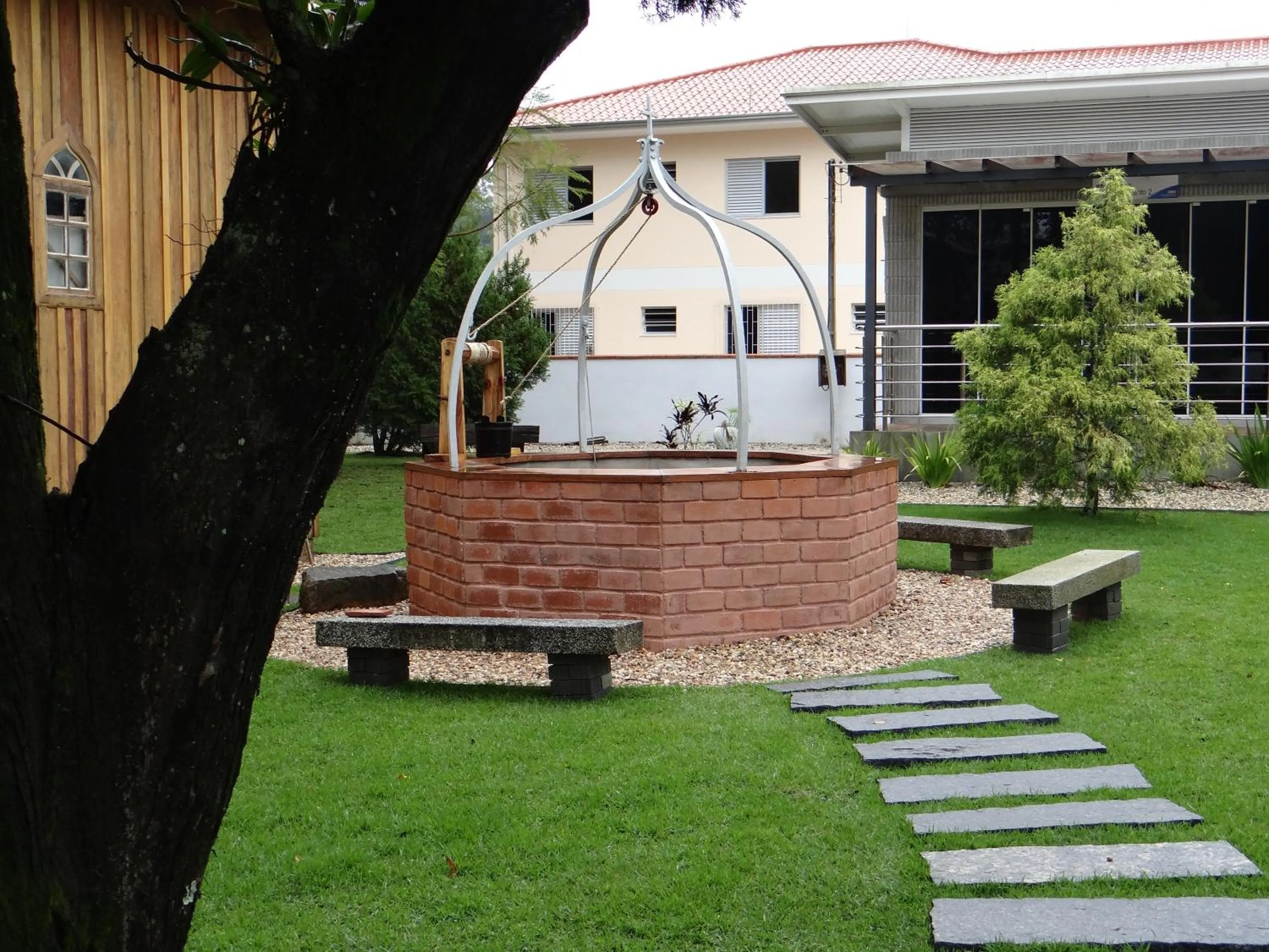 Garden in CEIC Pousada e Eventos