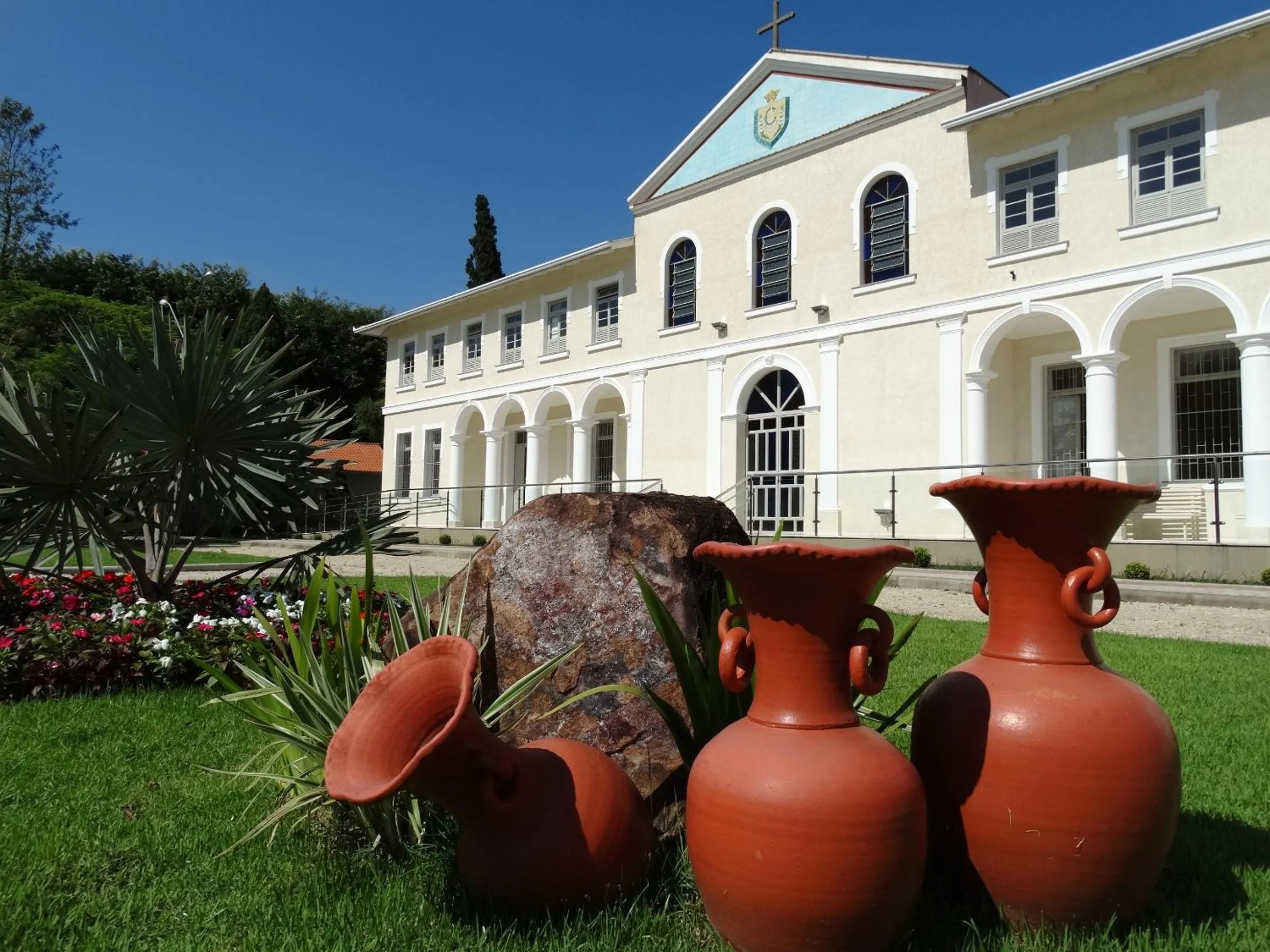 Facade/entrance in CEIC Pousada e Eventos