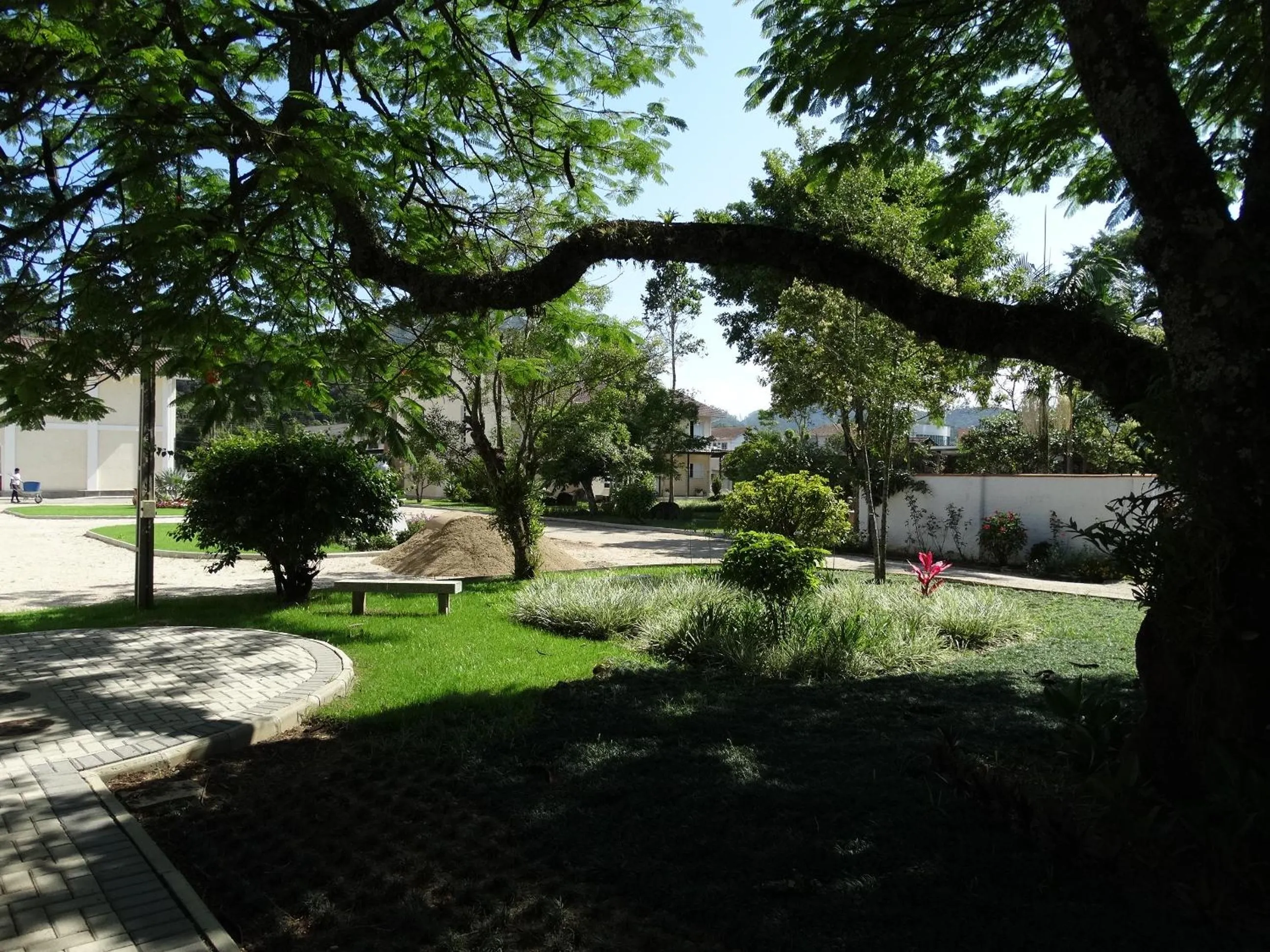 Garden in CEIC Pousada e Eventos