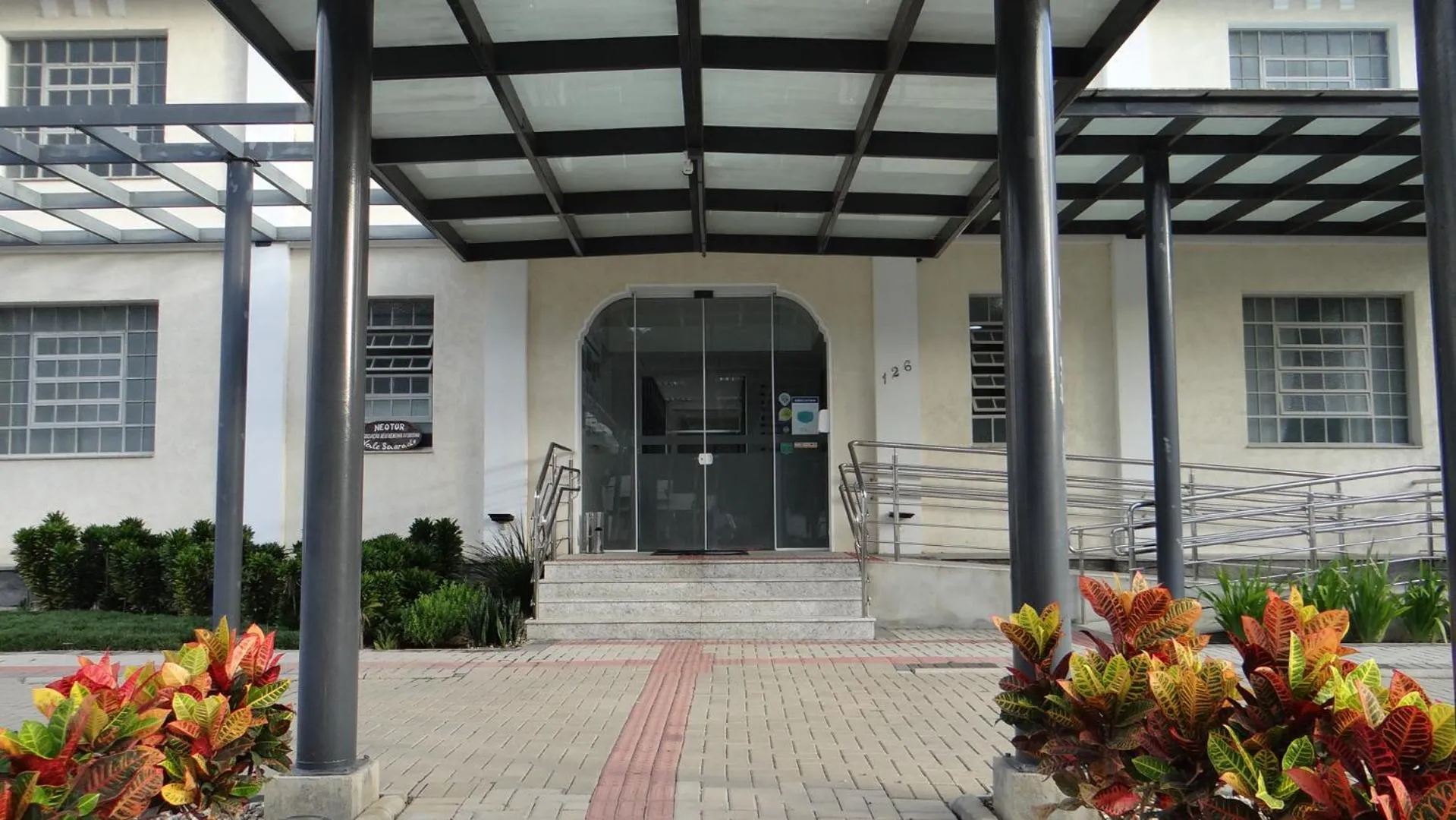 Facade/entrance in CEIC Pousada e Eventos