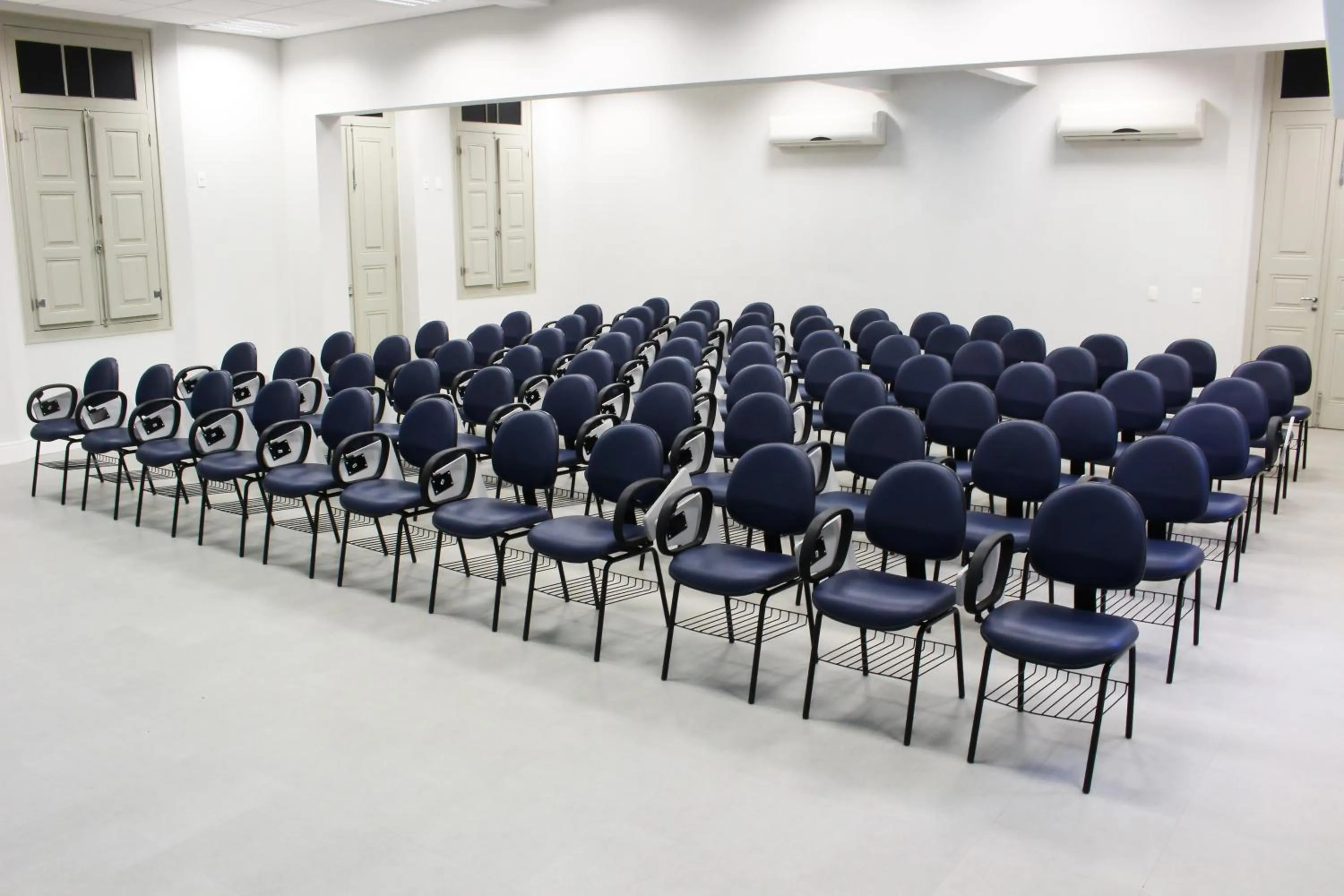 Business facilities in CEIC Pousada e Eventos