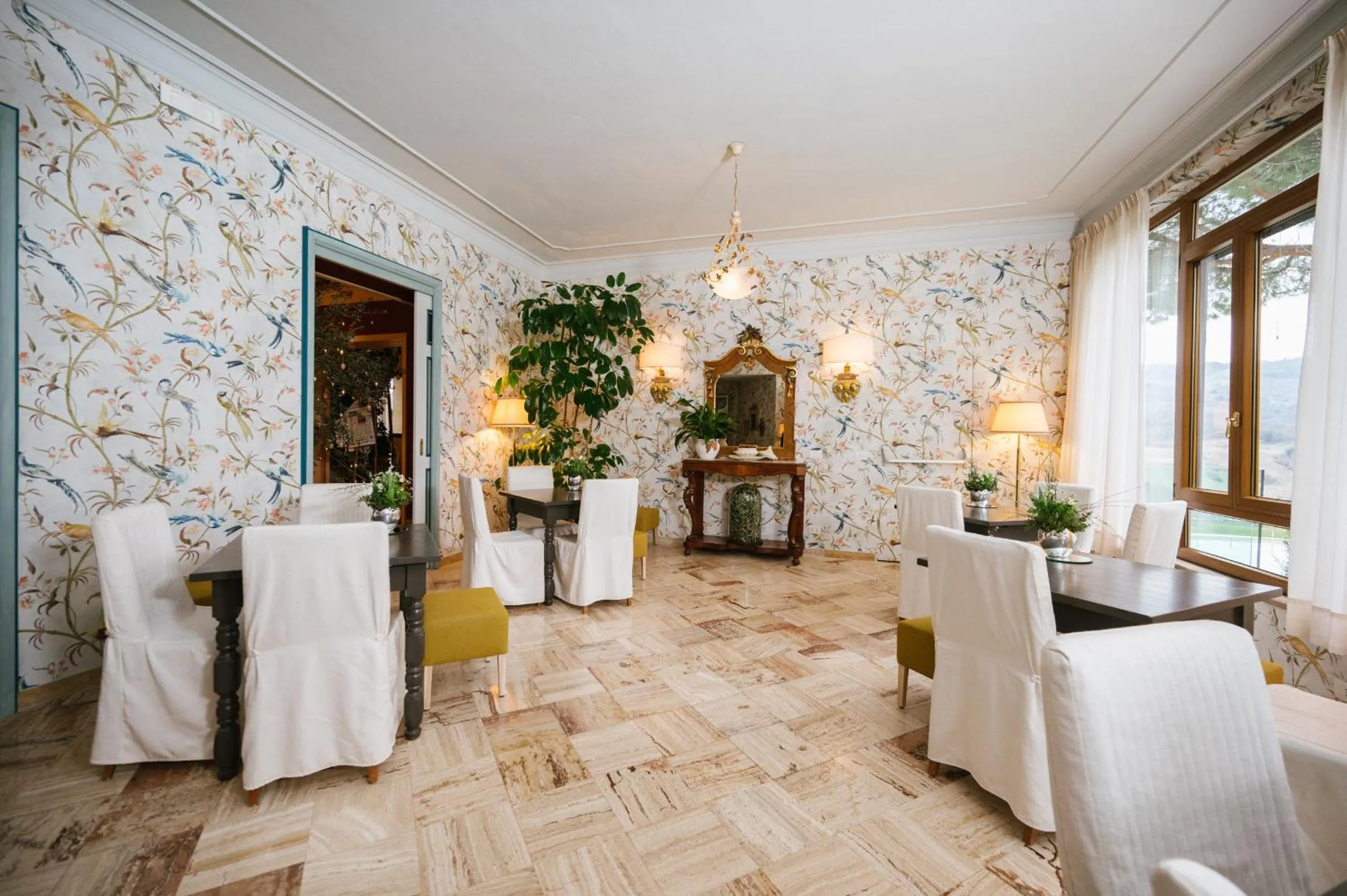 Restaurant/places to eat in La Posta Hotel & Thermal Spa