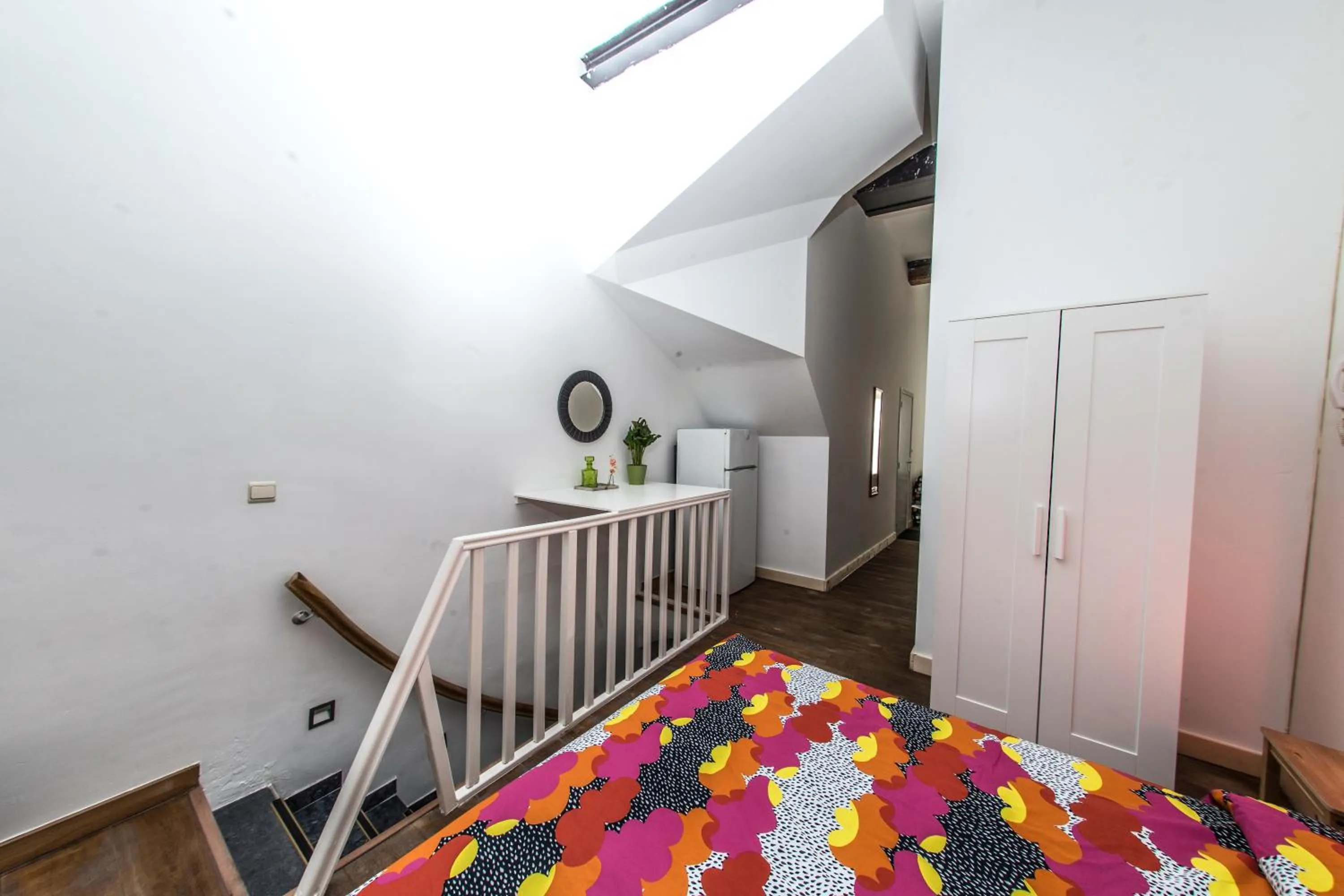 Bed in Rentbynight Aparthotel