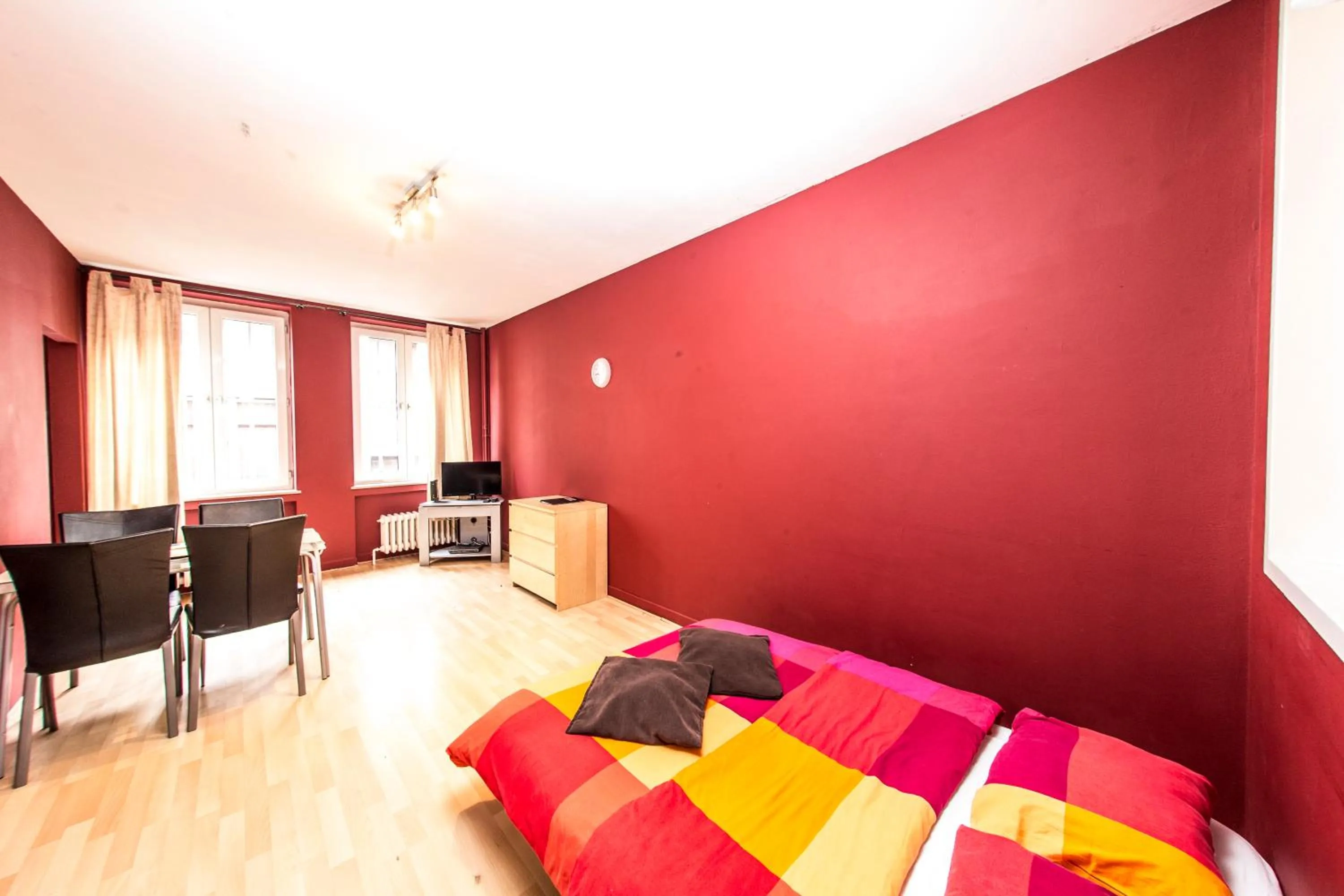 Seating area in Rentbynight Aparthotel