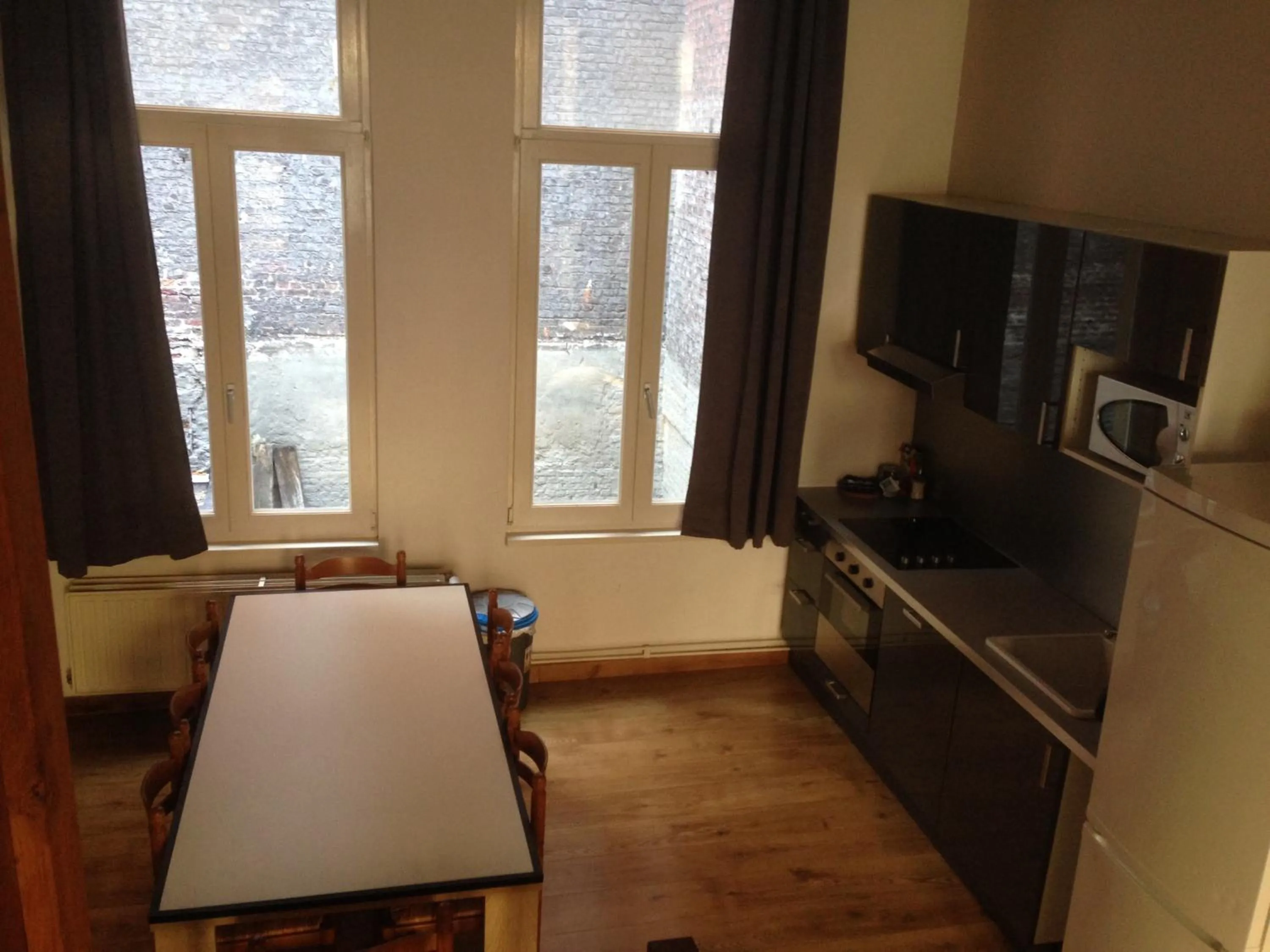 Kitchen or kitchenette in Rentbynight Aparthotel