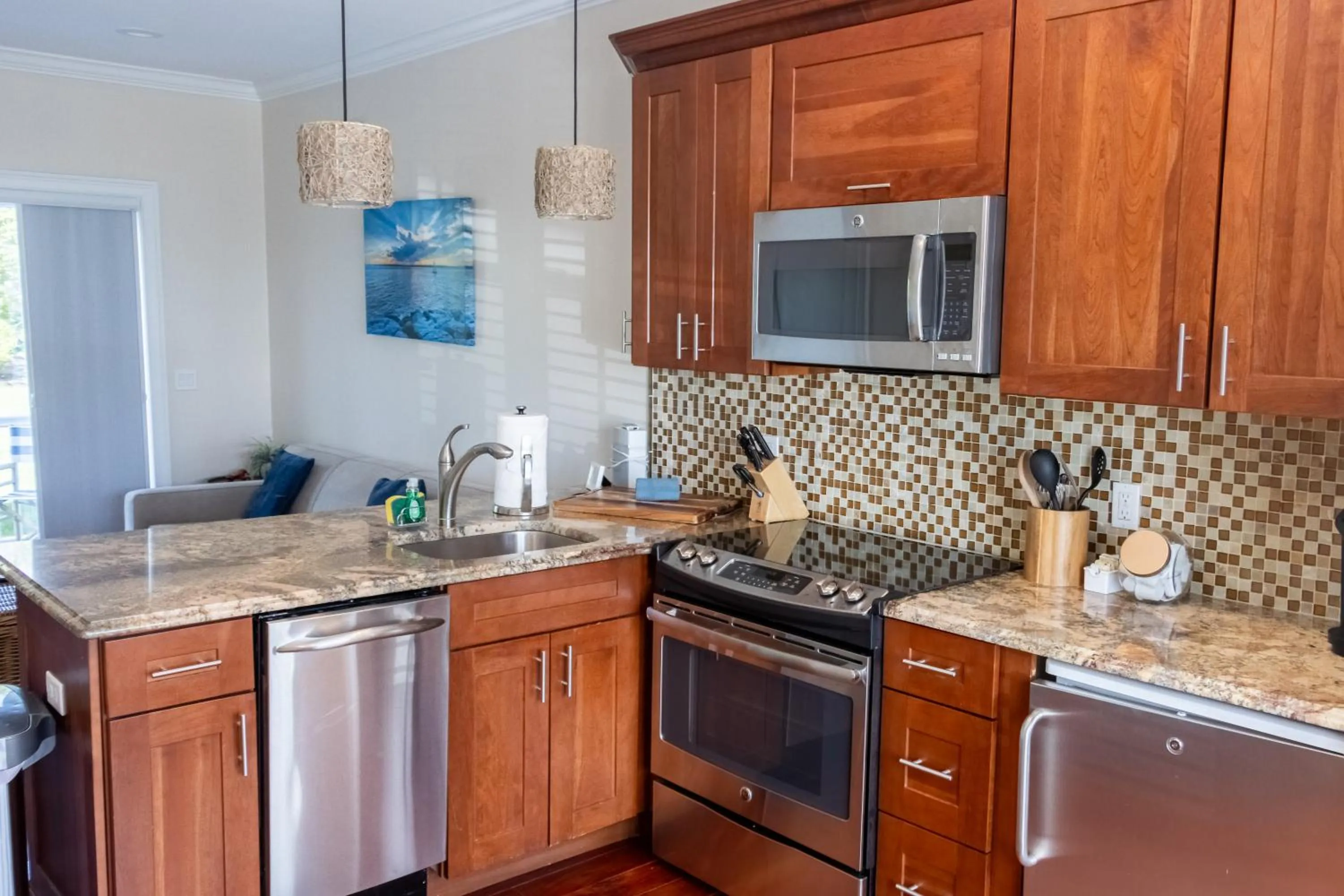 The East Island Reserve Hotel