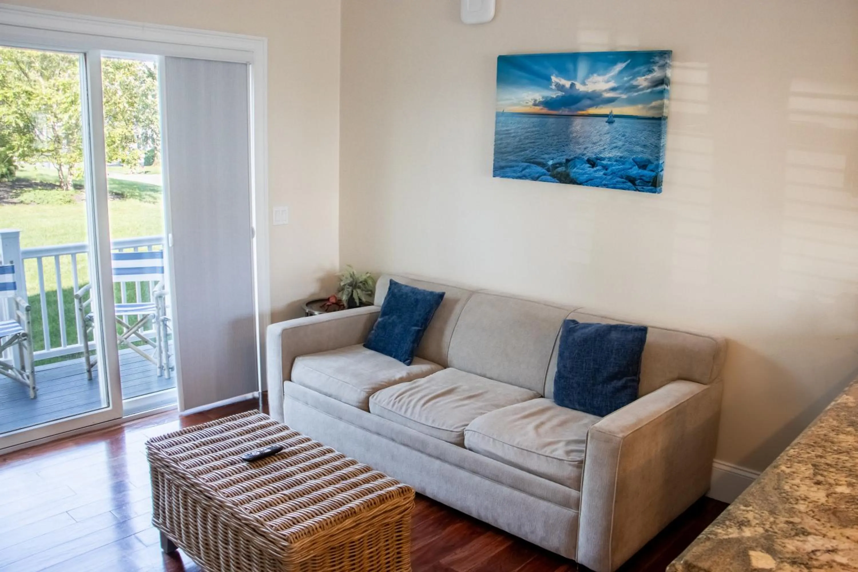 The East Island Reserve Hotel