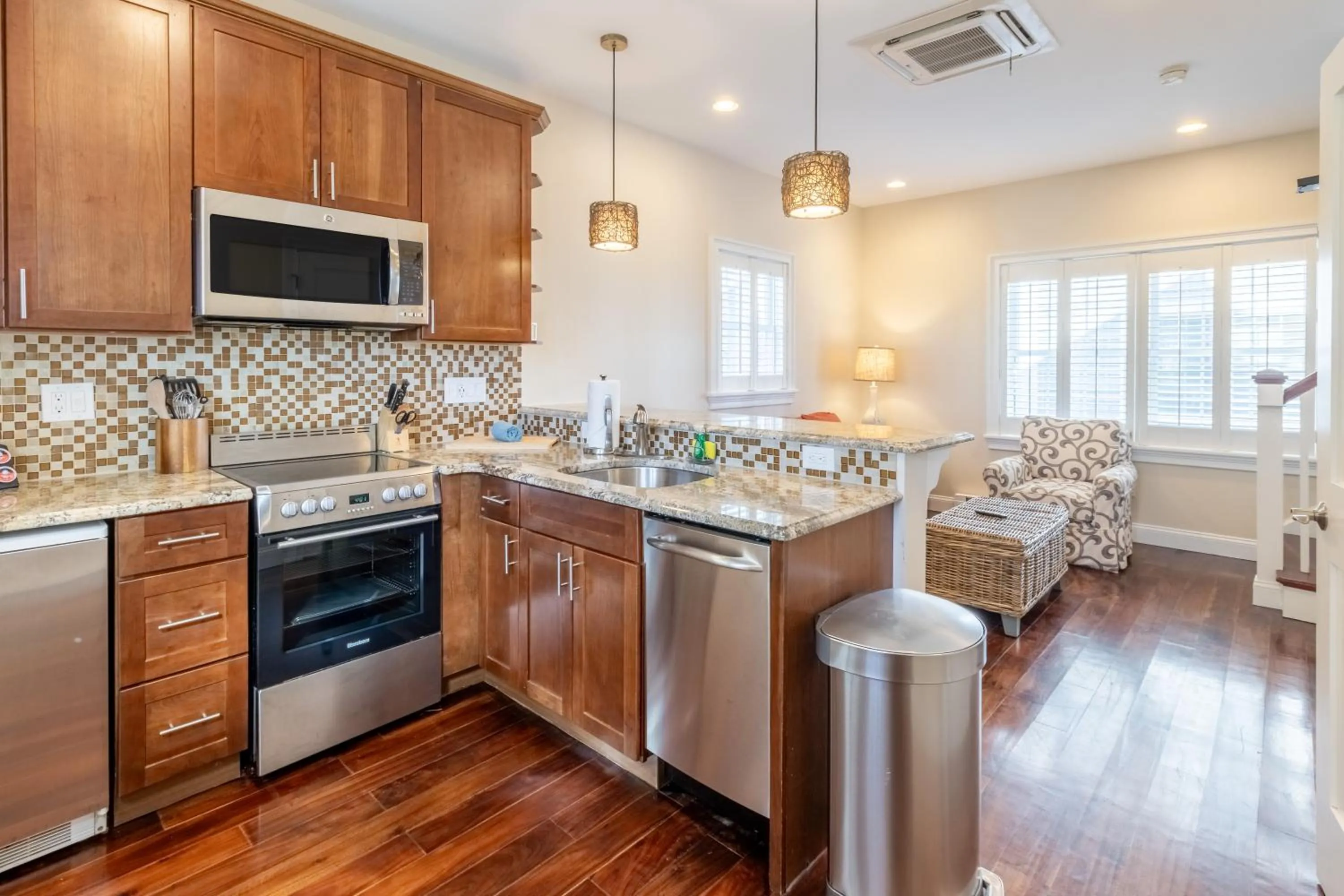 The East Island Reserve Hotel