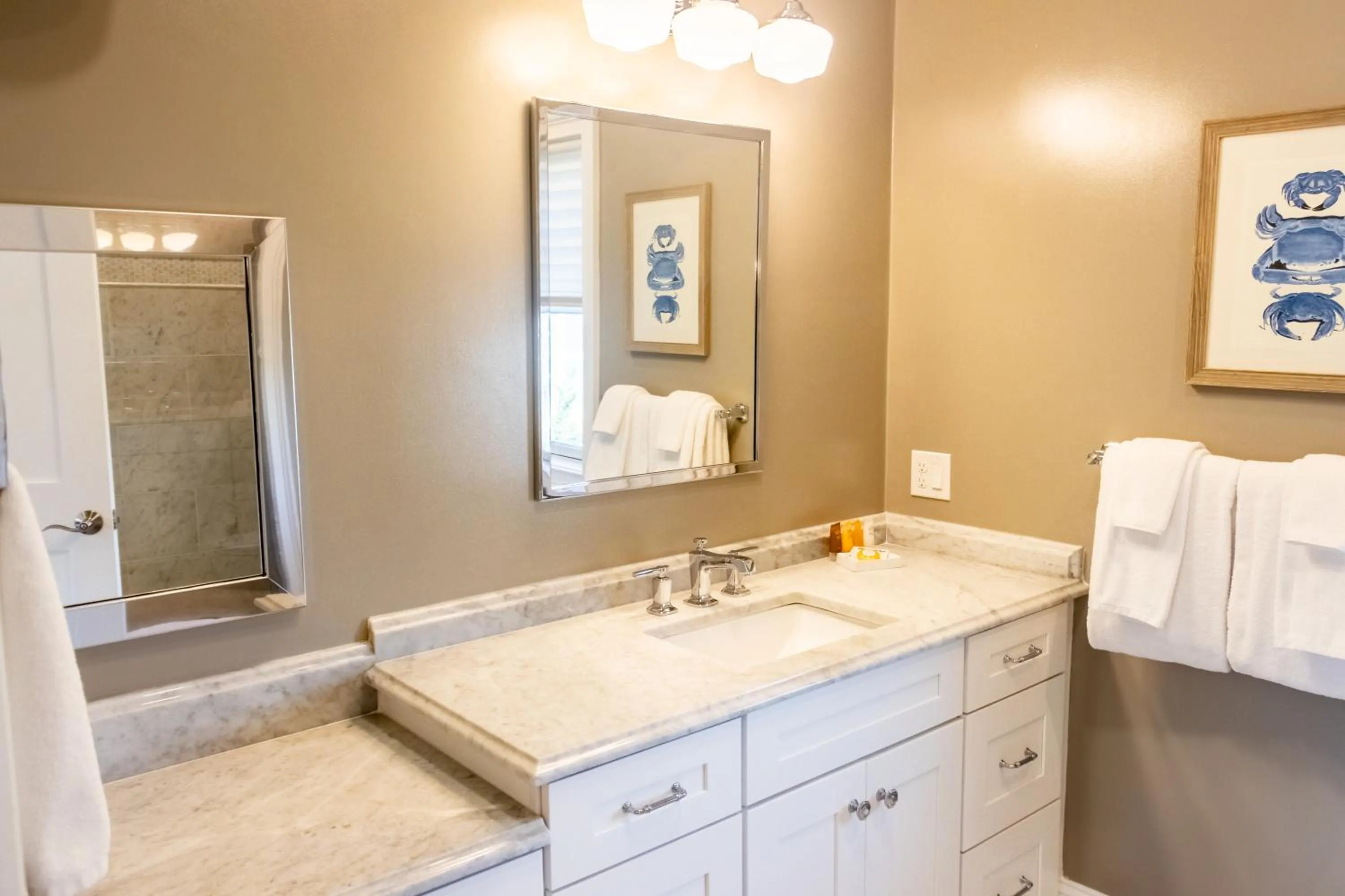 The East Island Reserve Hotel