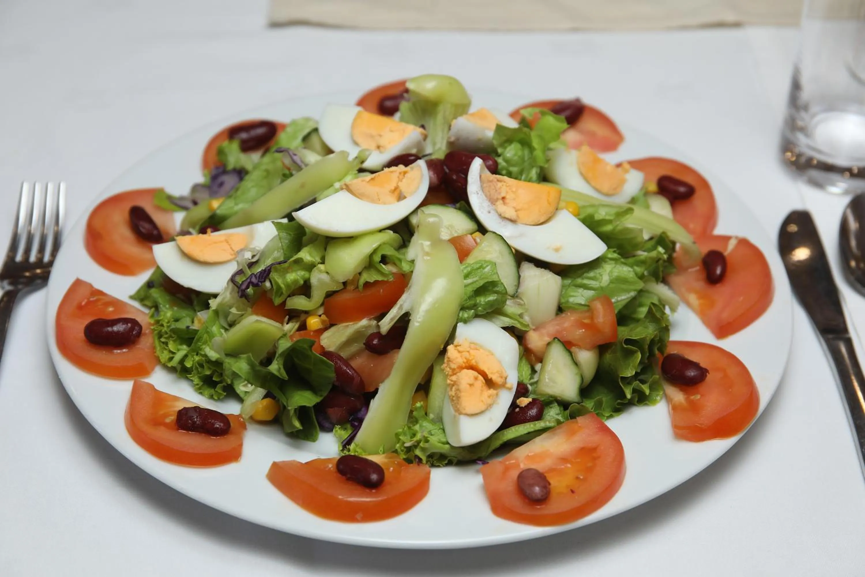 Restaurant/places to eat in Hotel Zagi