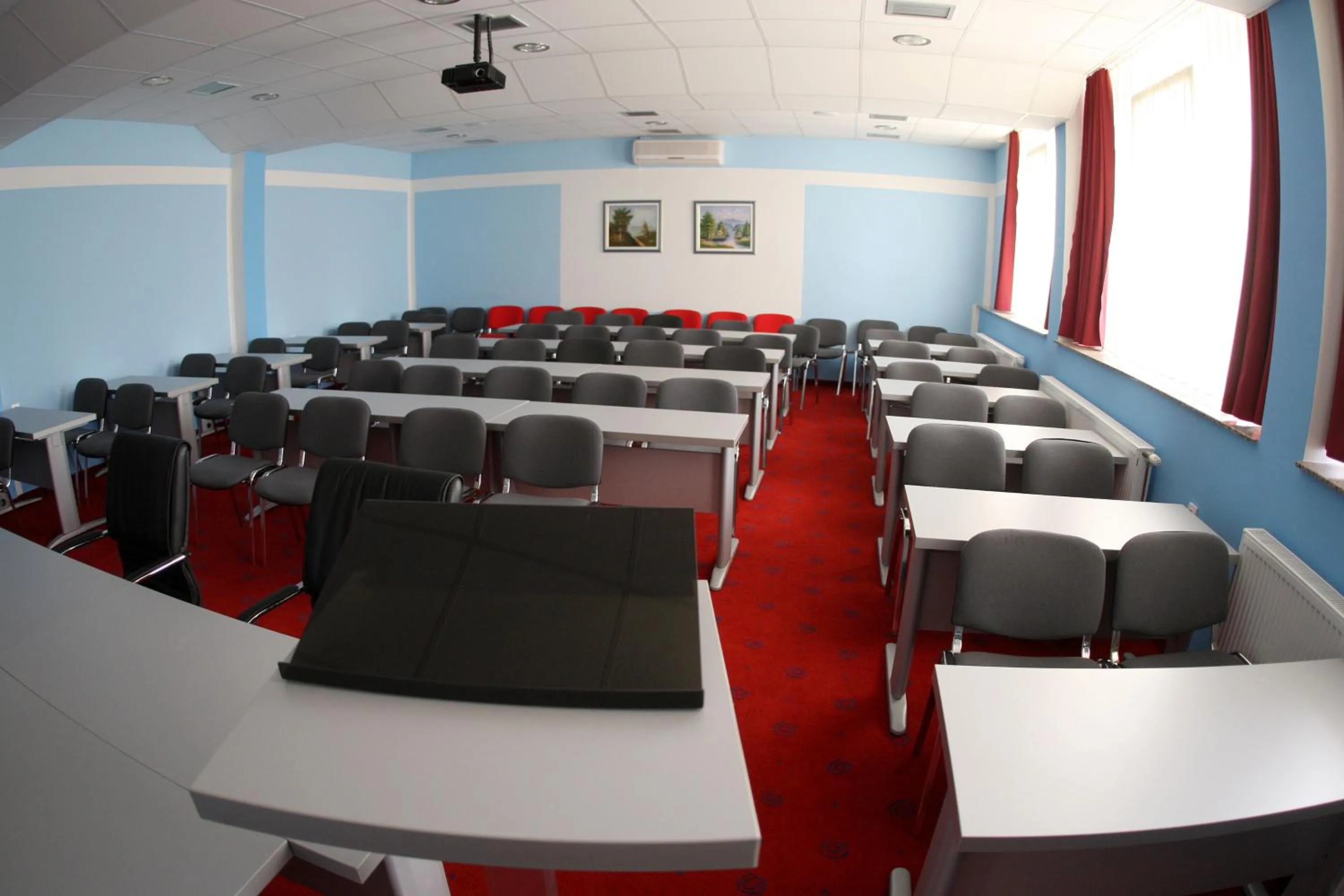 Business facilities in Hotel Zagi