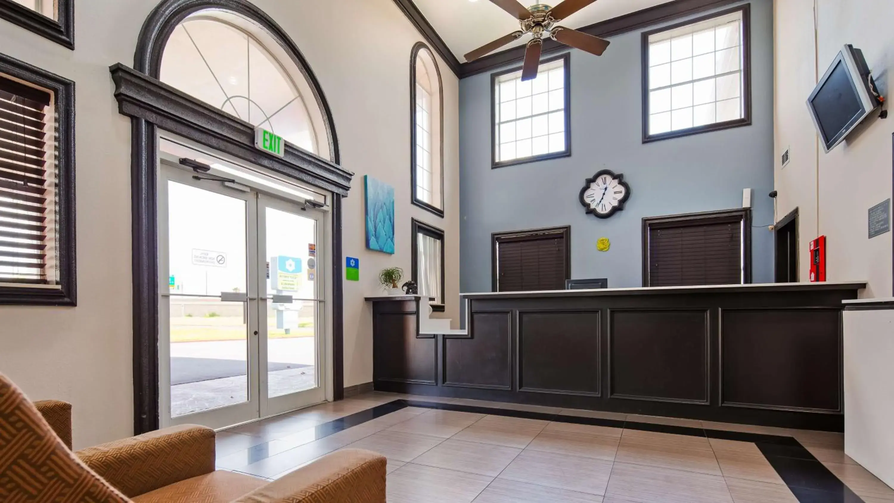 Lobby or reception in SureStay Hotel by Best Western Brownsville Lobby or reception in SureStay Hotel by Best Western Brownsville