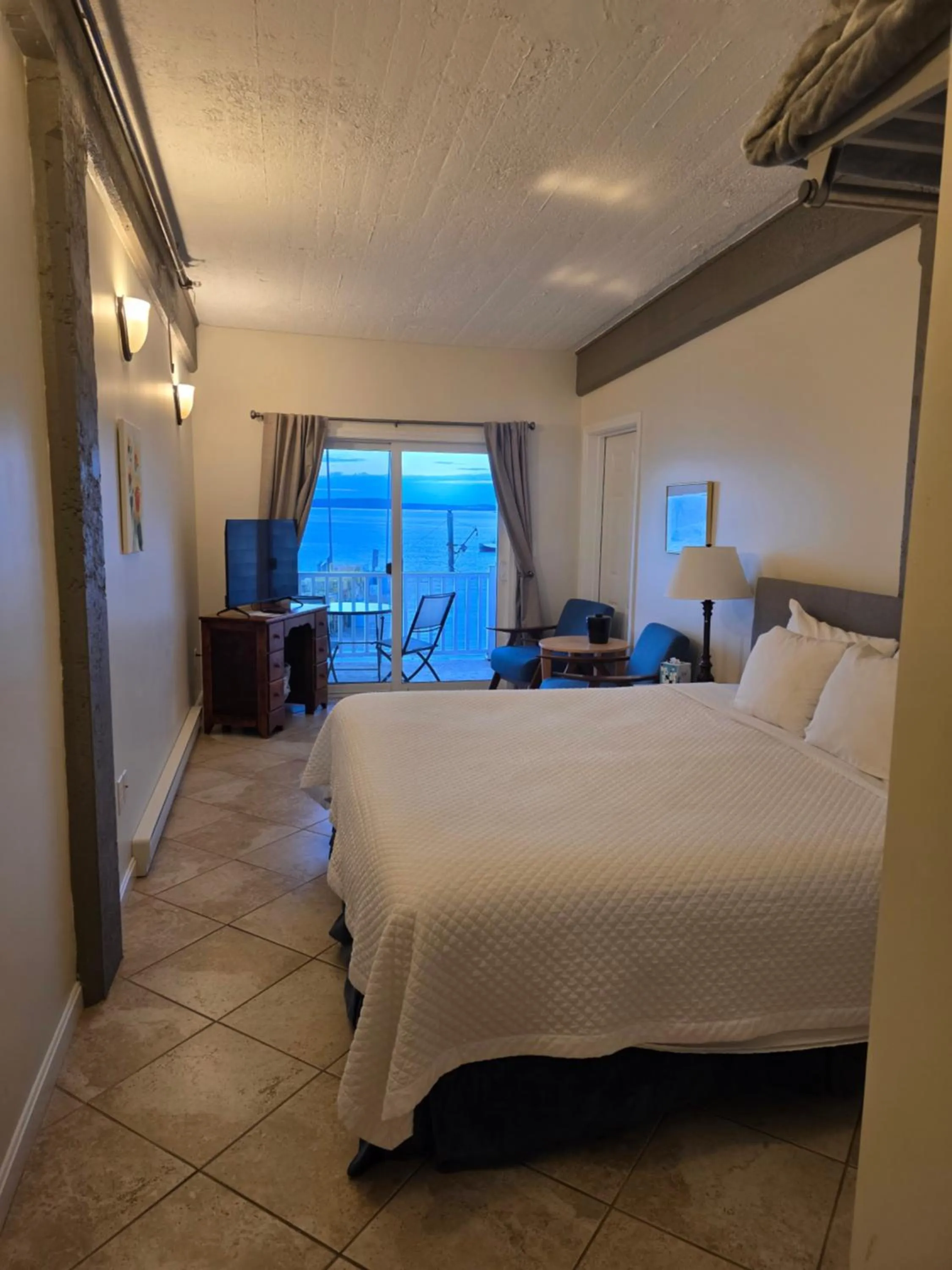 Bed in The Inn on the Wharf