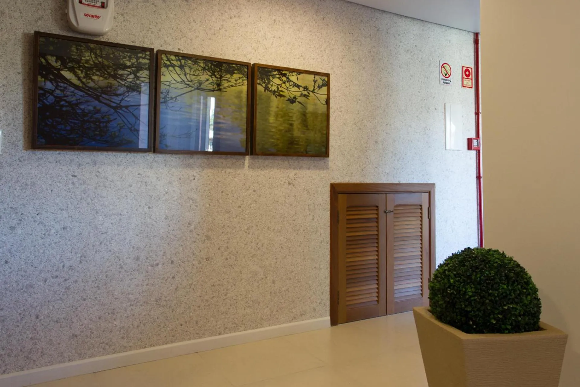 Facade/entrance in Ótima Localização e Vista da Cidade