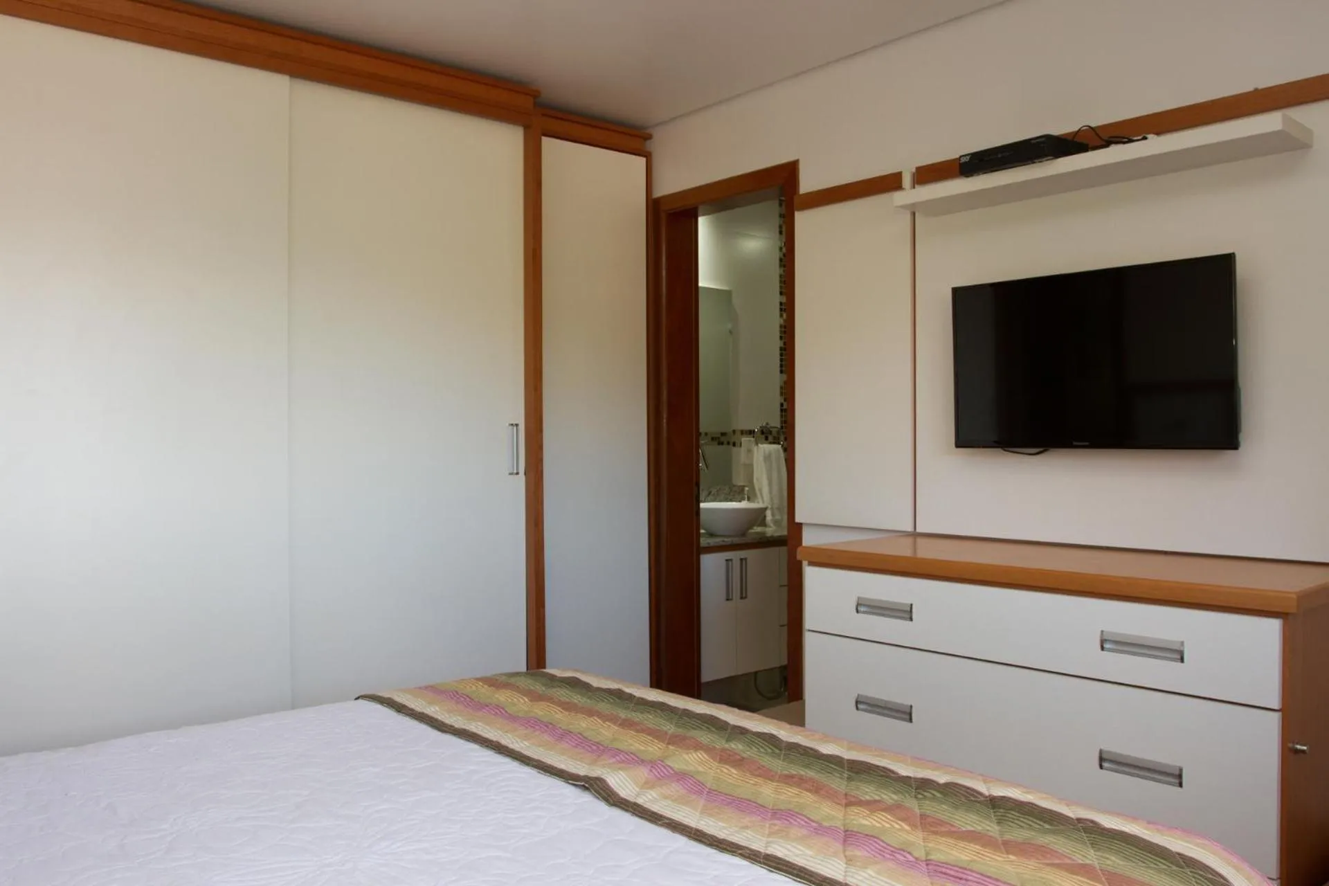 Bedroom, Bed in Ótima Localização e Vista da Cidade