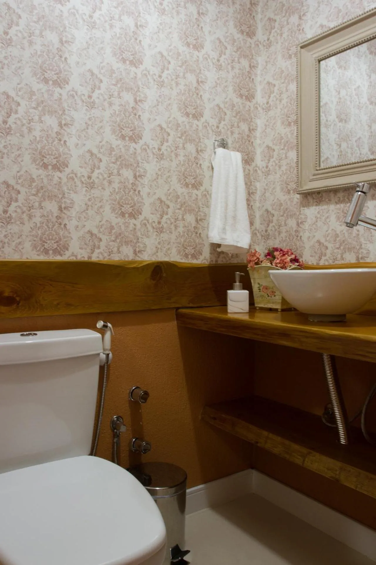 Toilet in Ótima Localização e Vista da Cidade