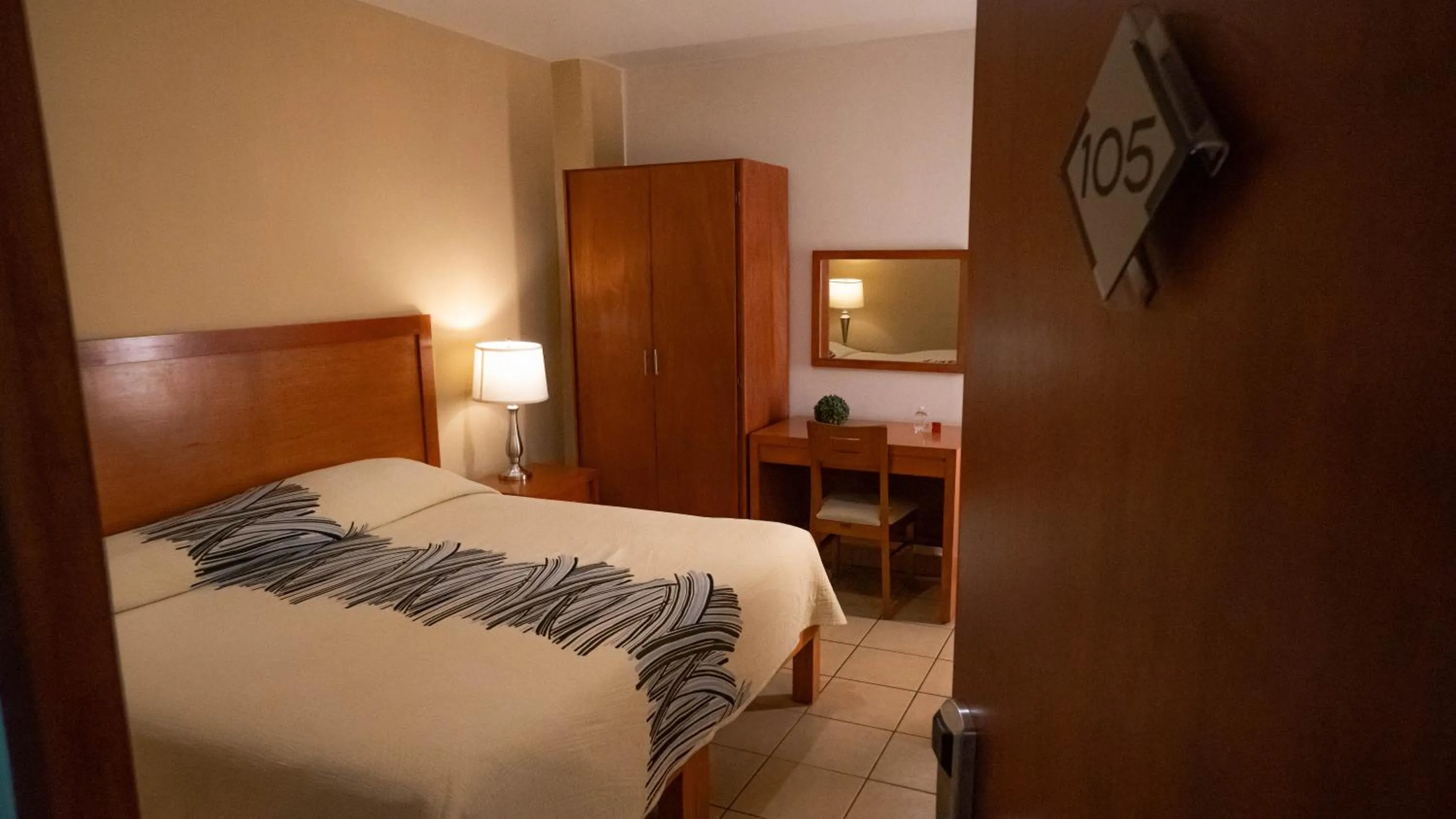 Bed in Hotel Marllou