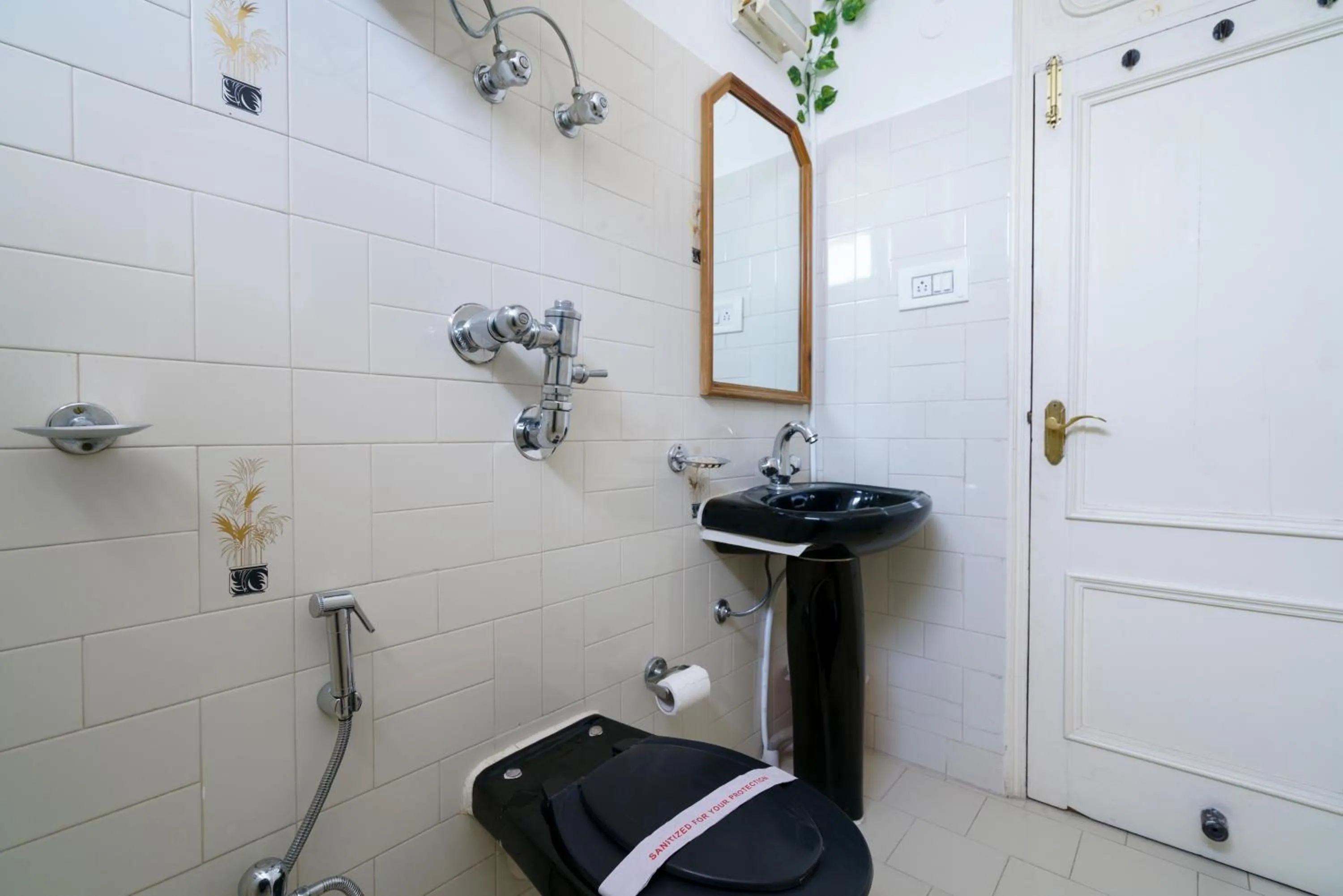 Bathroom in Hotel Kullu Valley