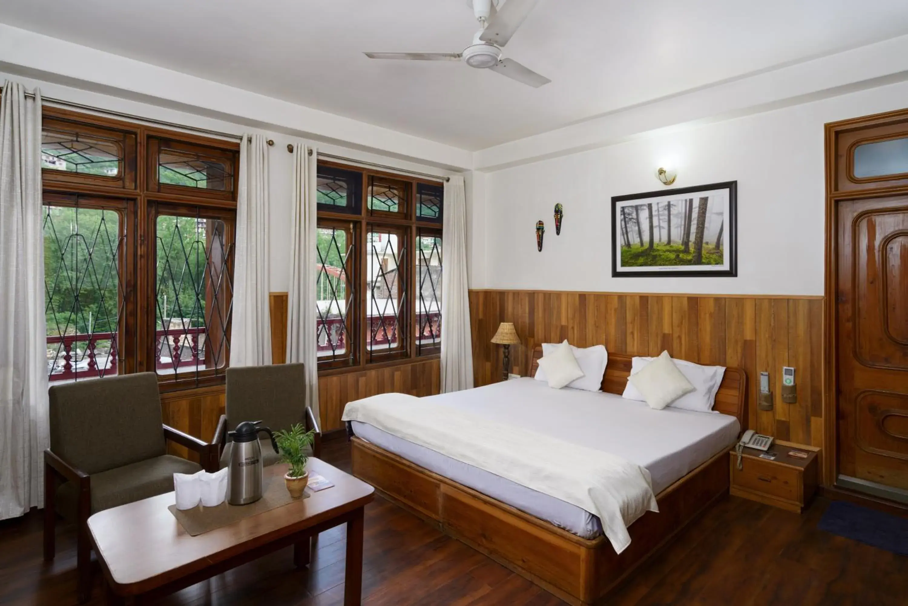 Bedroom, Bed in Hotel Kullu Valley Bedroom, Bed in Hotel Kullu Valley