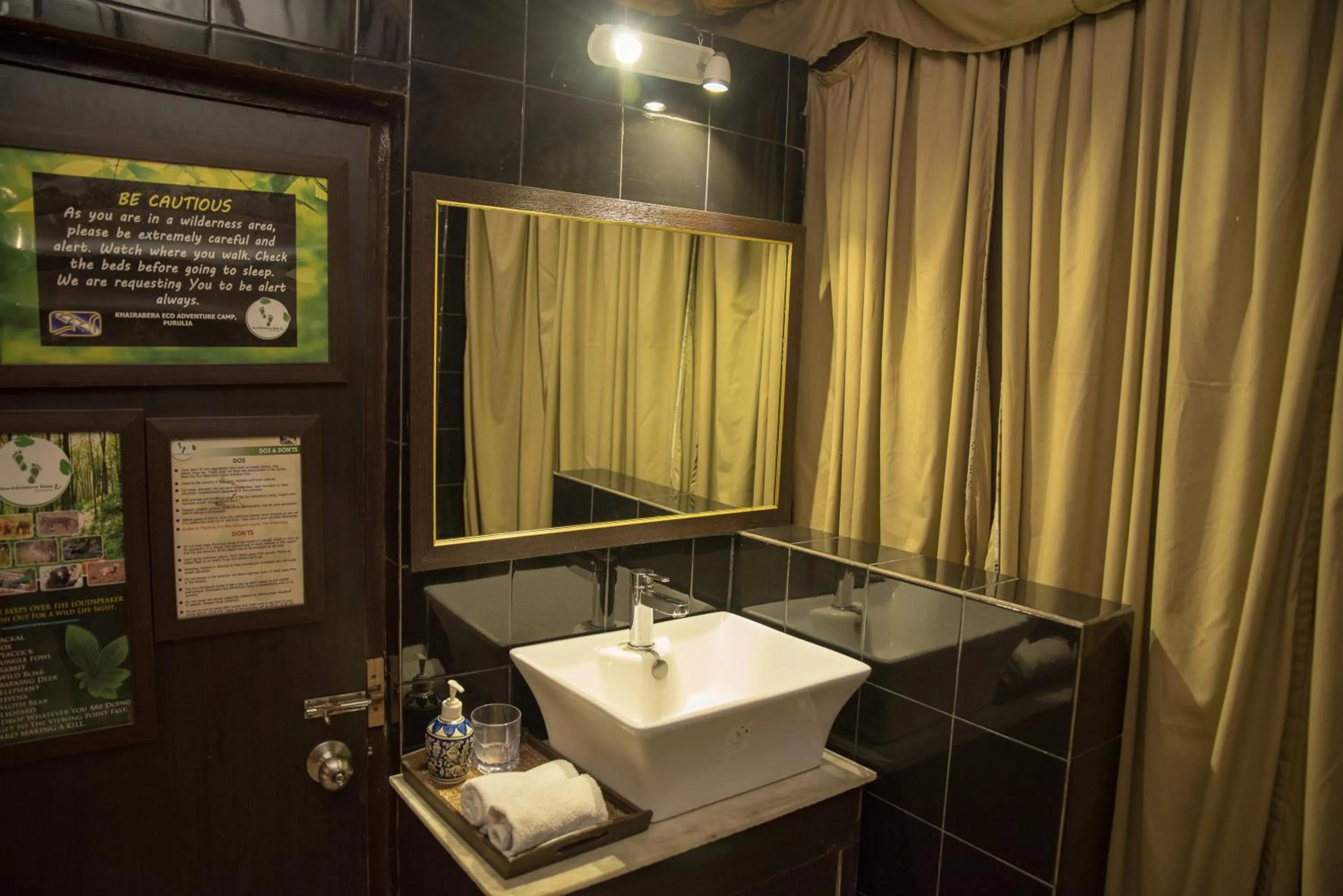Bathroom in Eco Adventure Resorts Khhairabera