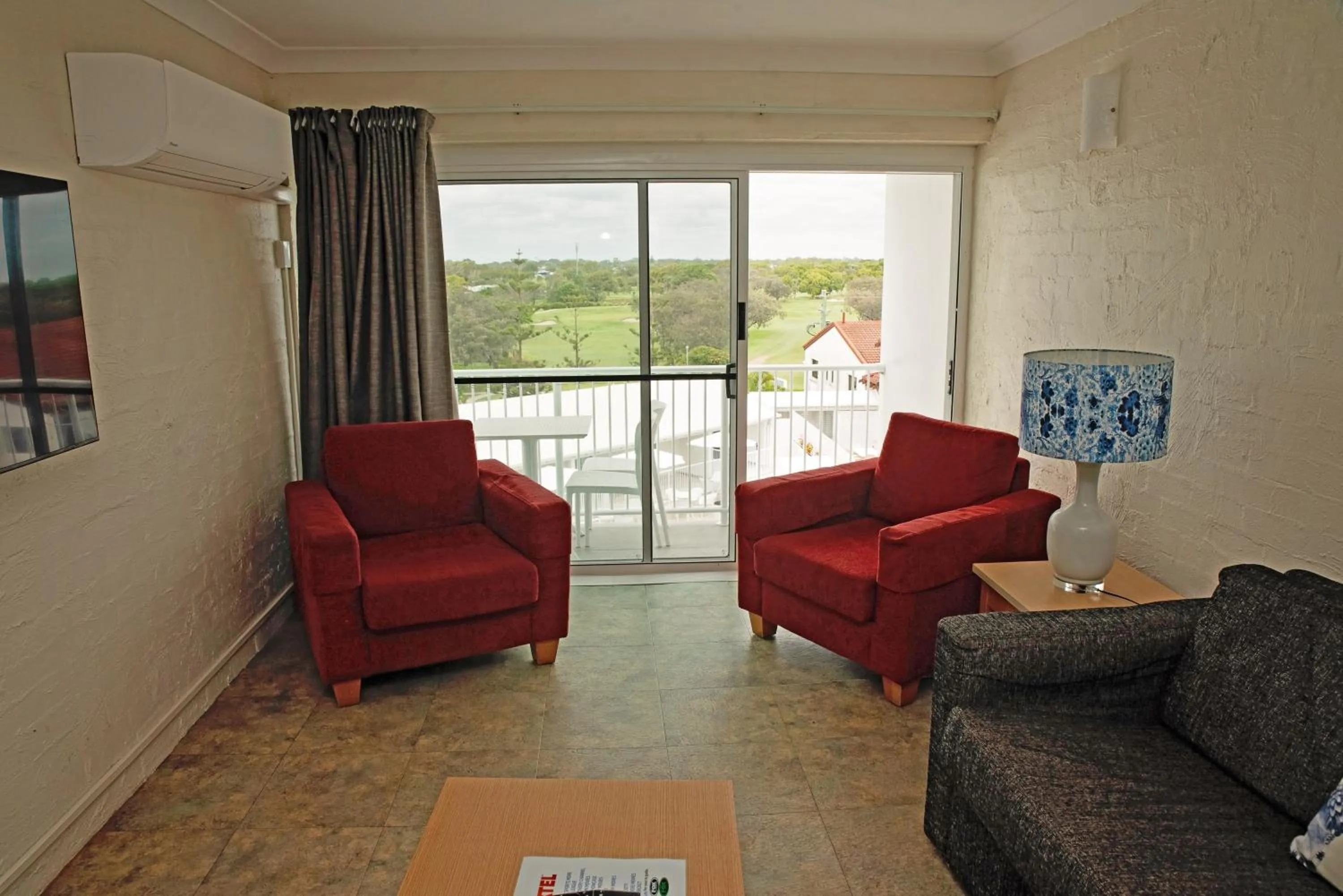Living room in Don Pancho Beach Resort