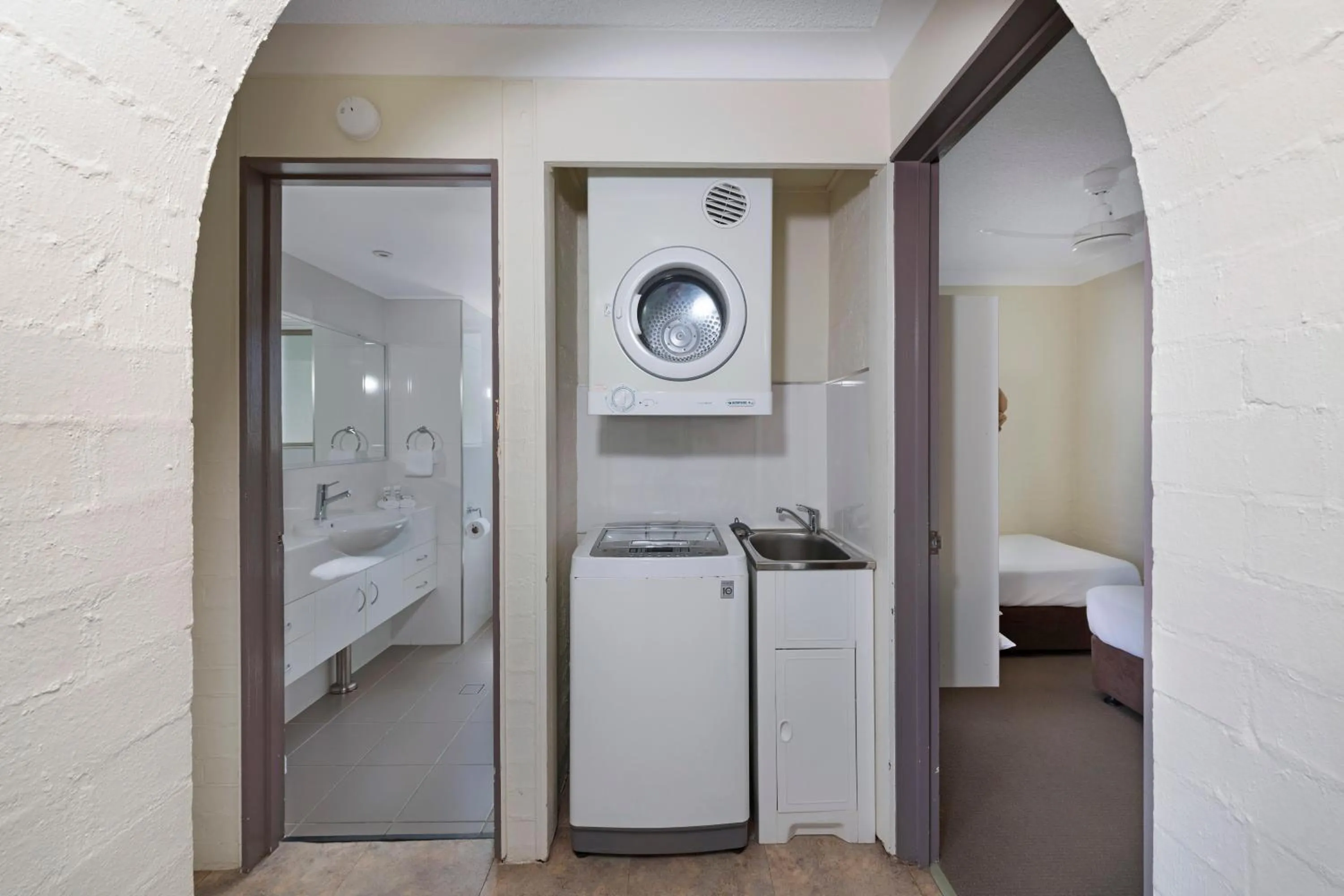 Area and facilities in Don Pancho Beach Resort