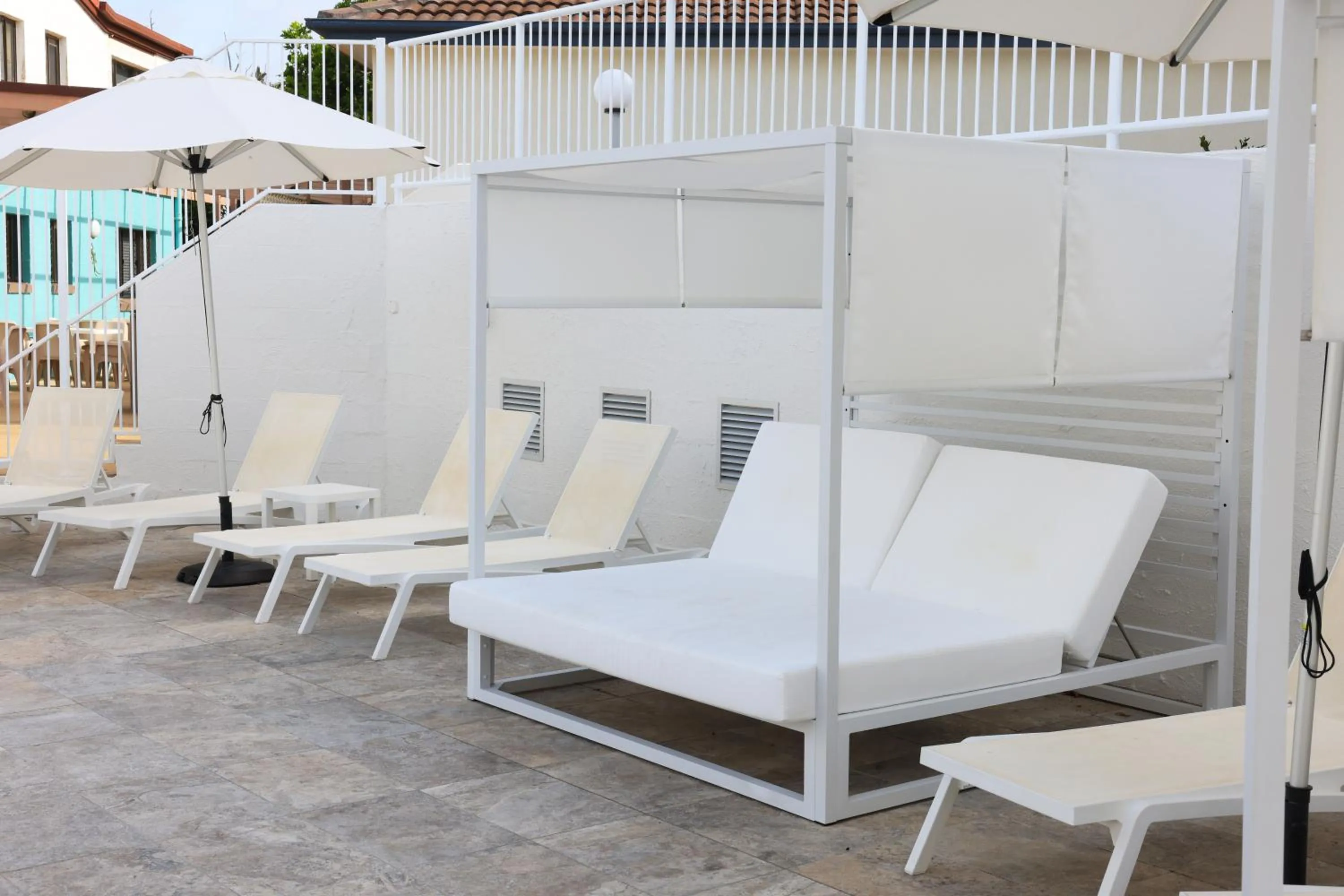 Swimming pool in Don Pancho Beach Resort