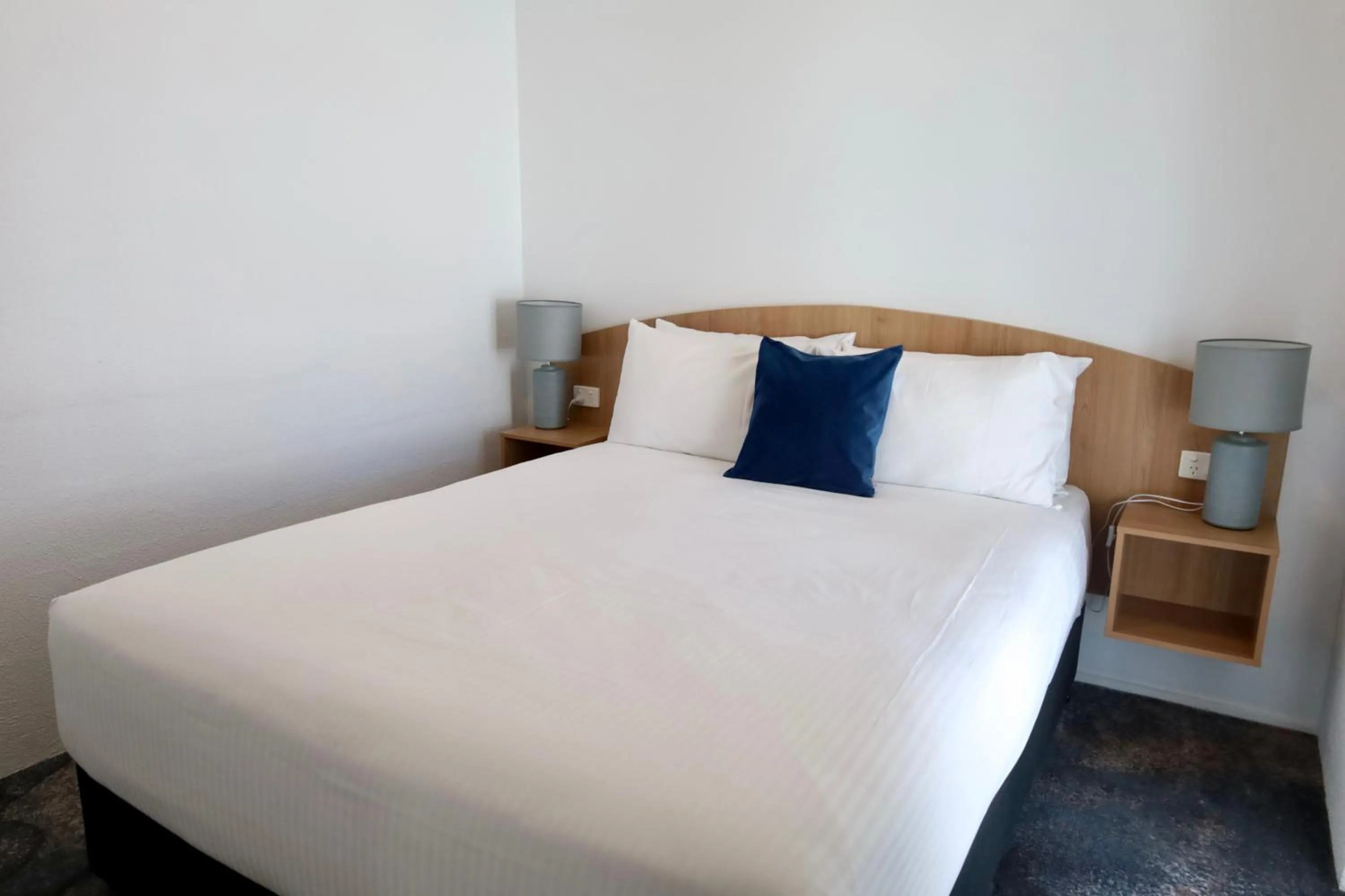 Bedroom, Bed in Don Pancho Beach Resort