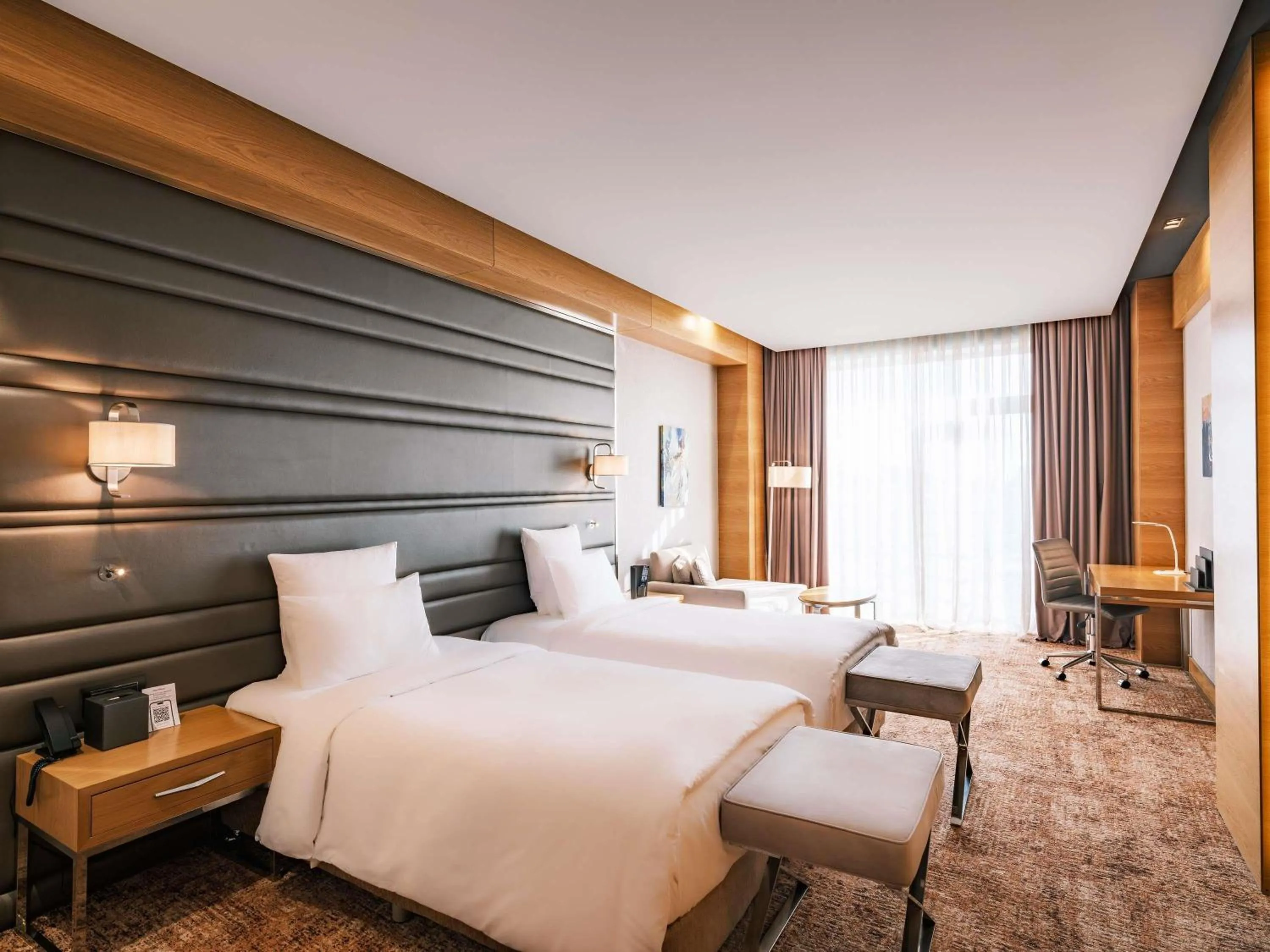 Bedroom, Bed in Movenpick Winter Park Baku